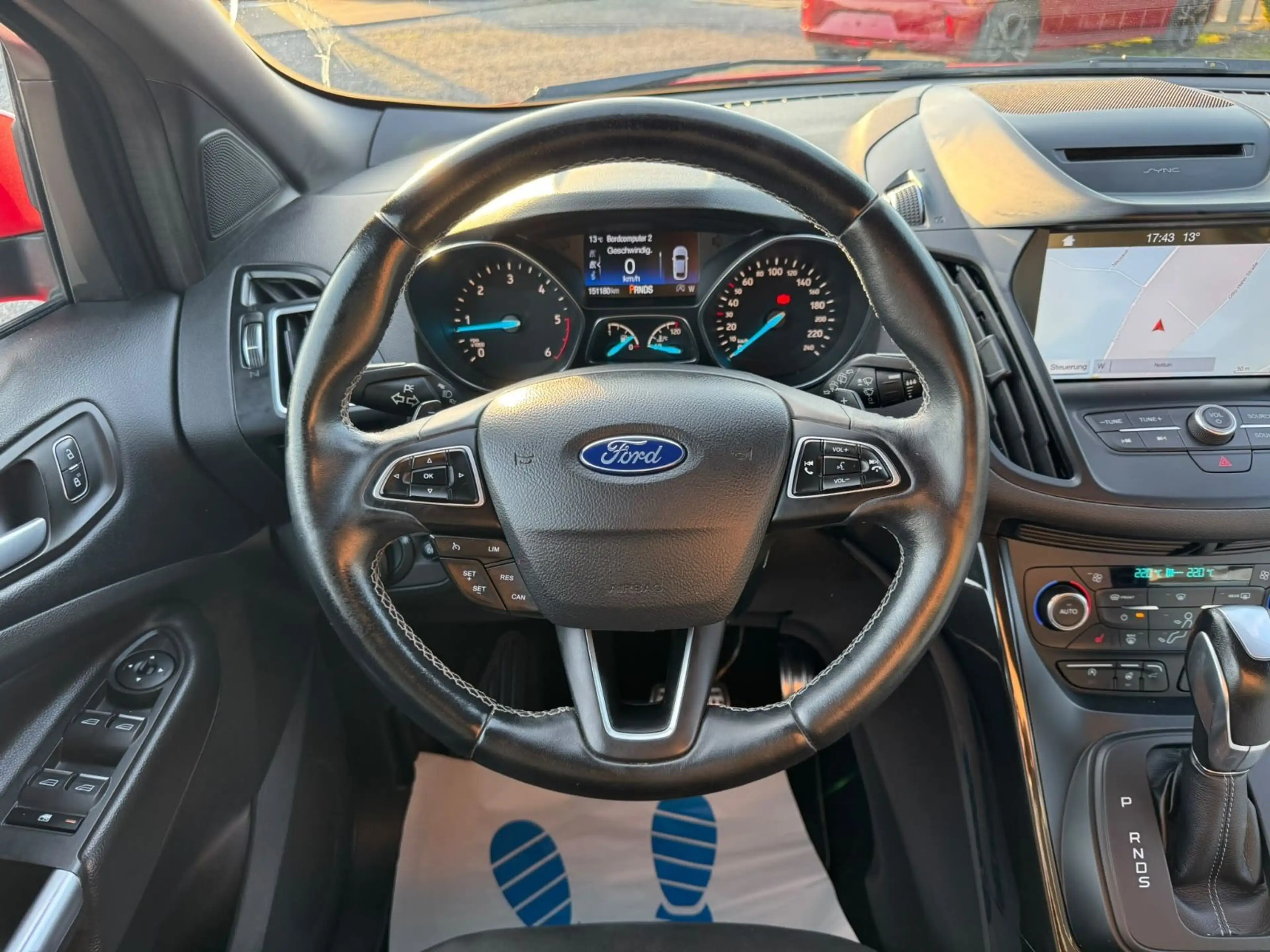 Ford Kuga ST-Line 4x4 Aut. Xenon Navi Kamera Winterpa — photo 12