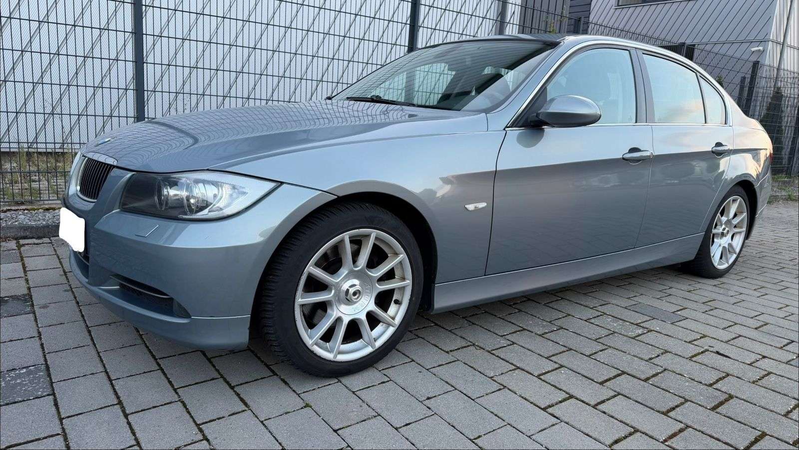 Second hand Bmw 3 Series 