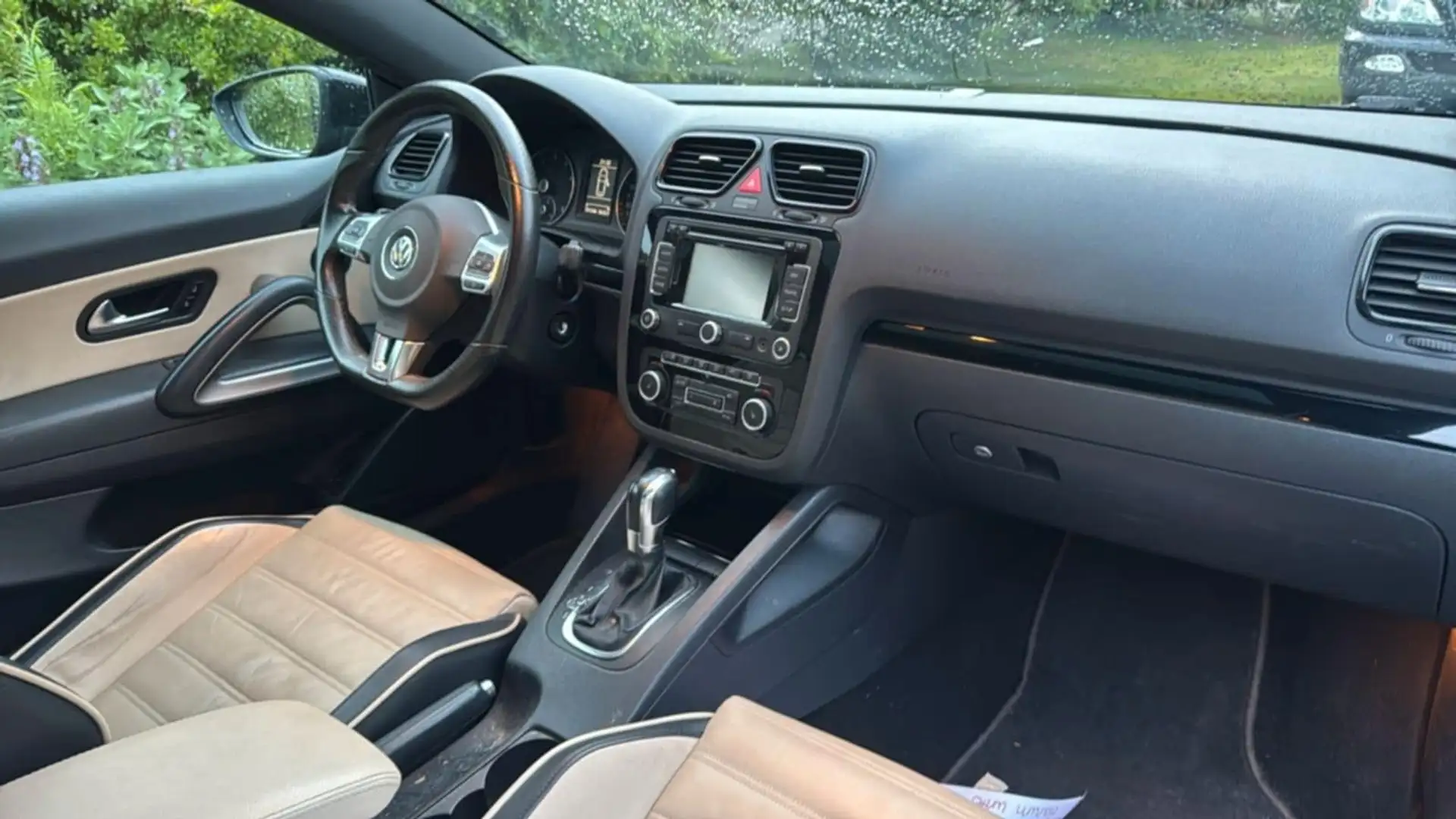 Volkswagen Scirocco 1.4 TSI 118 kW Schwarz - 2