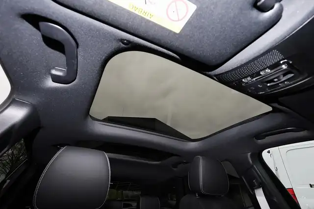 Mercedes-Benz Gla view 7