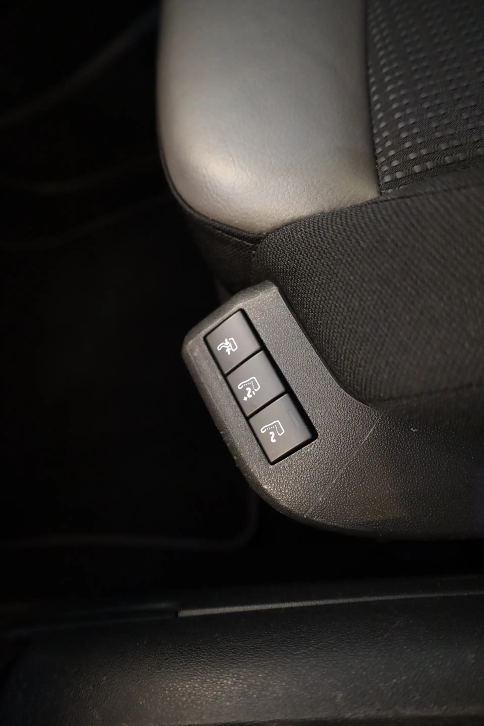 Citroen Grand C4 Picasso 1.6 e-THP Shine Automaat-6 Xenon | Elektr a klep | — photo 23