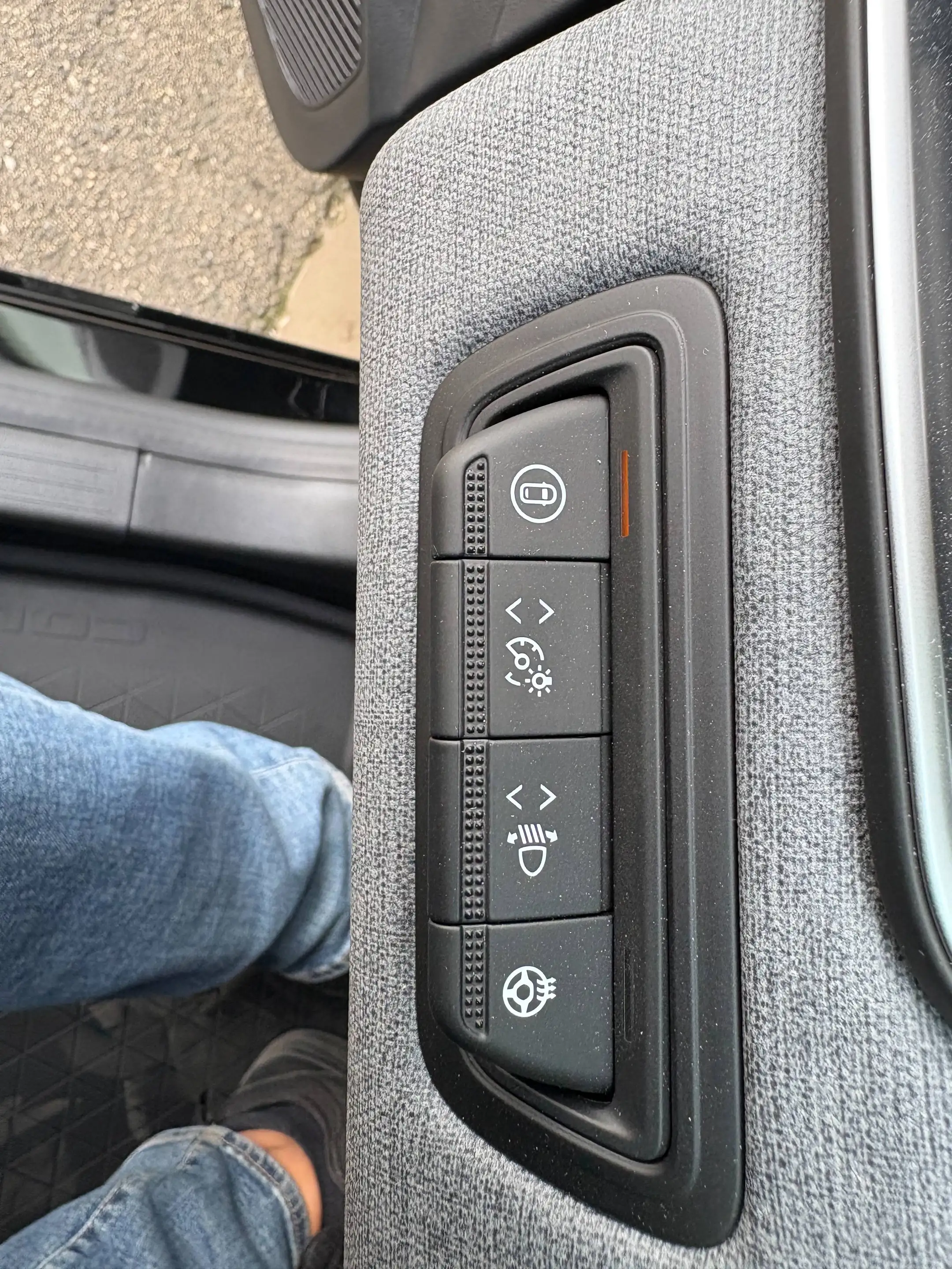 Mitsubishi Colt 1,0 MPI-T Invite — photo 14