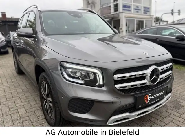 Mercedes-Benz GLB 220 d