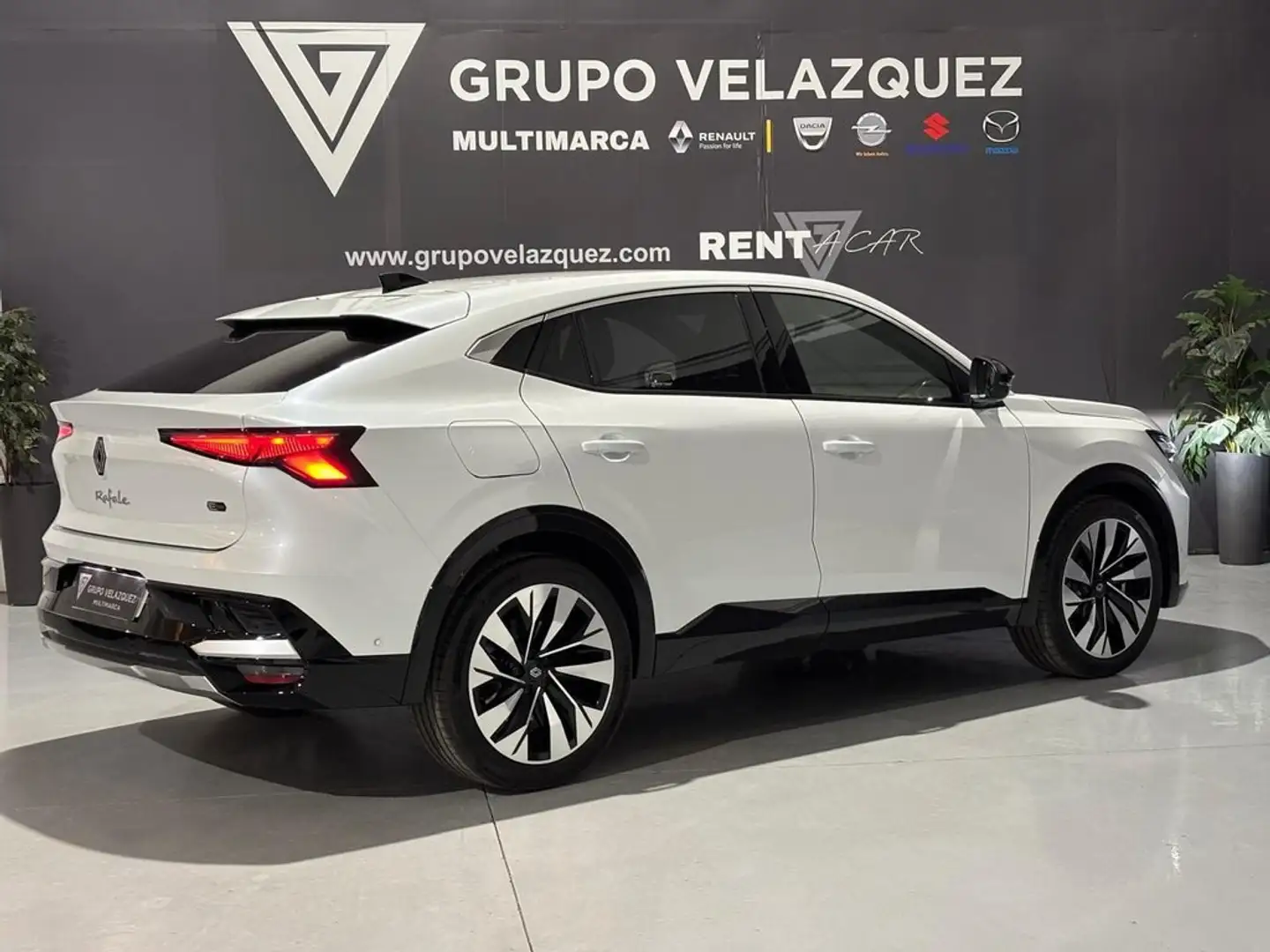 Renault Rafale E-Tech full hybrid 147kW (200CV) Techno Blanco - 1