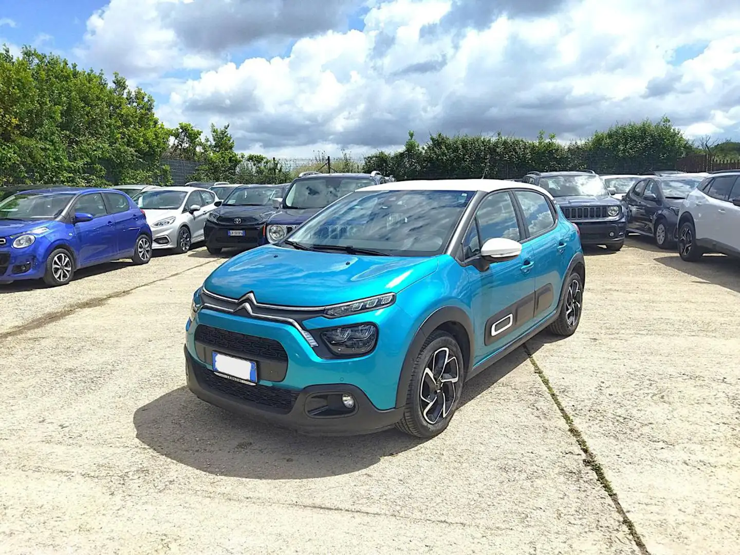 Citroen C3 1.2cc GPL PURETECH 110cv LANE ASSIST BLIND SPOT Verde - 2