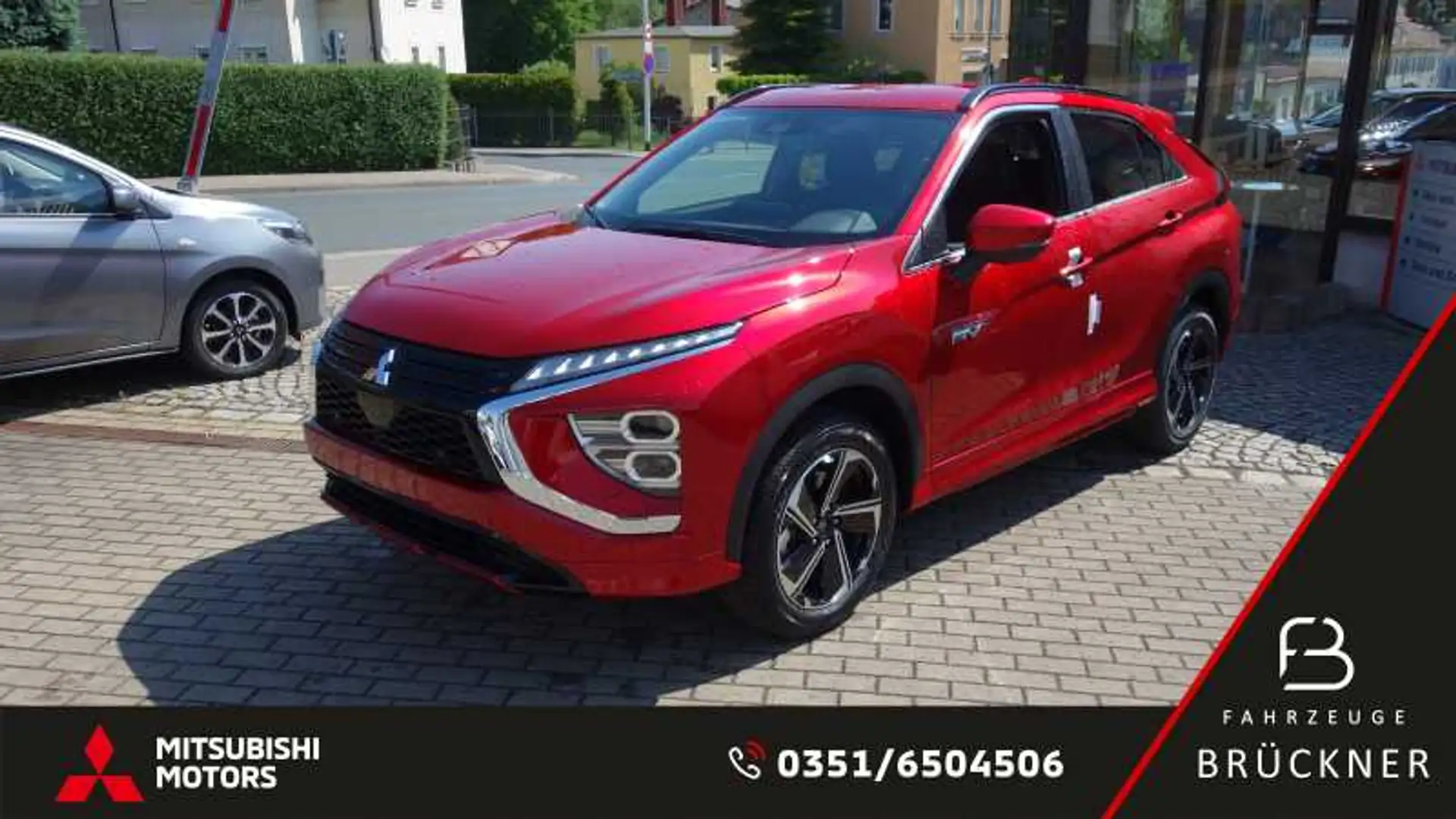 Mitsubishi Eclipse Cross PHEV Intro AHK,360°Cam,ACC,Head-Up Display Rot - 1