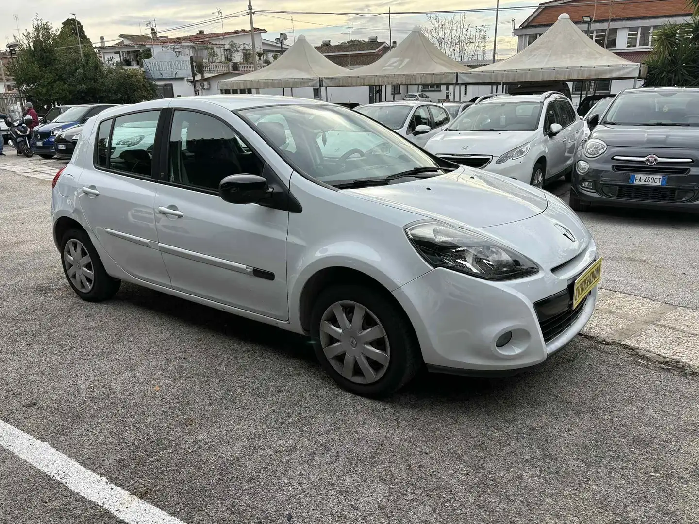 Renault Clio Clio III 2010 5p 1.2 16v Dynamique AUTOMATICA Bianco - 1