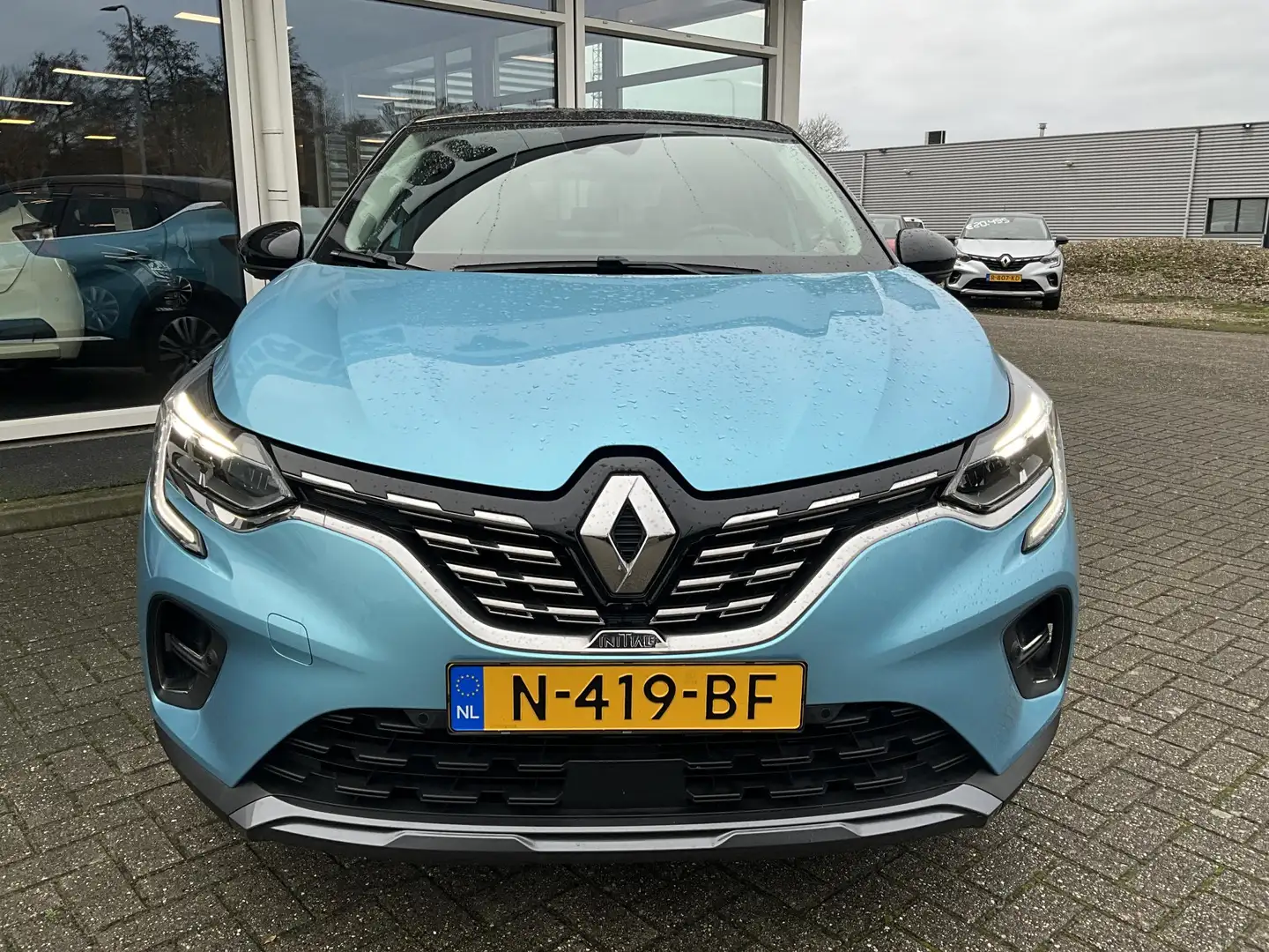 Renault Captur 1.3 TCe 140 Initiale Paris Trekhaak Blau - 2