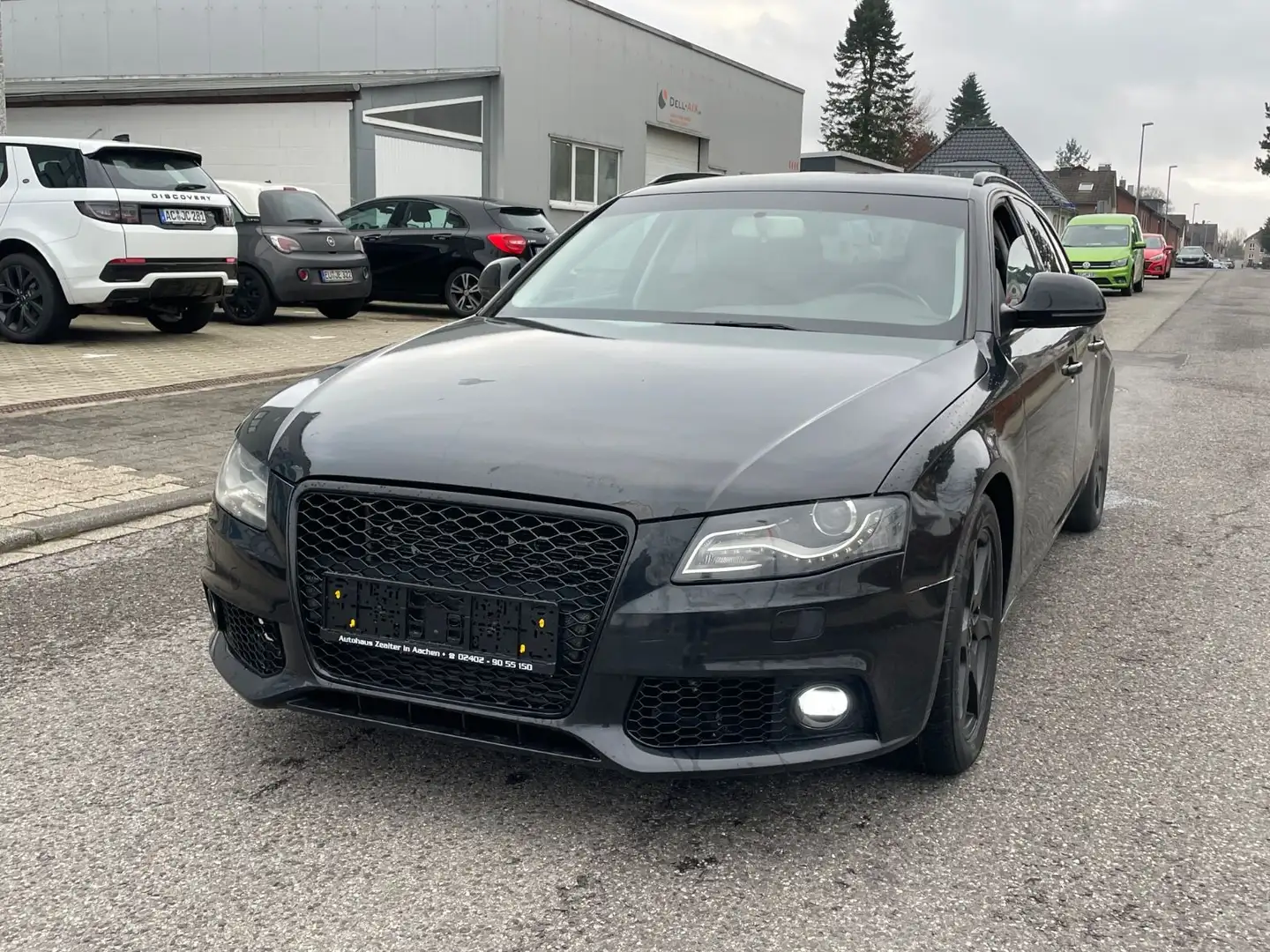 Audi A4 Avant Ambition Zwart - 2