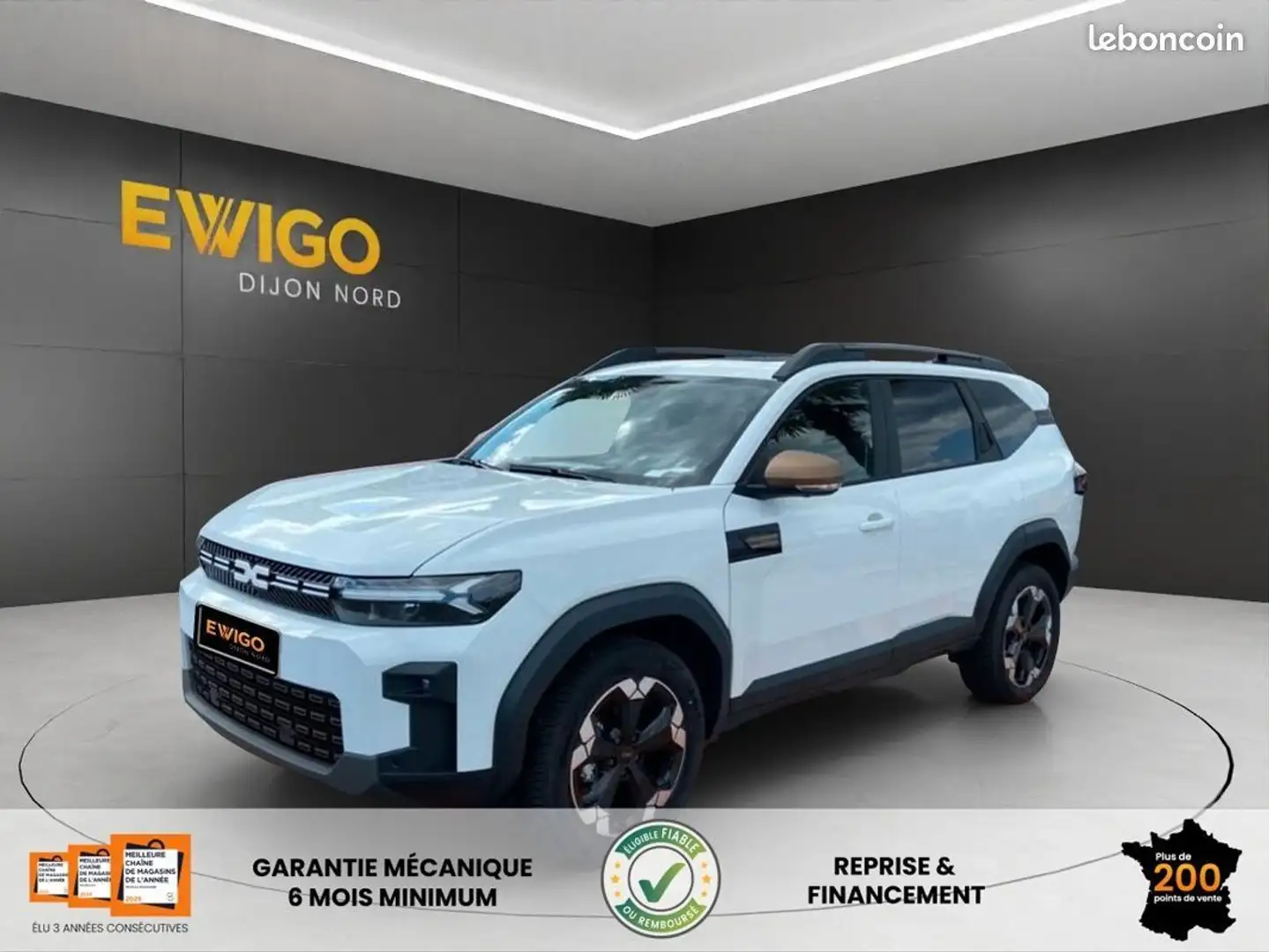 Dacia Bigster HYBRID HEV 1.8 155ch EXTREME %2B PACK PARKING HIVER Blanc - 1