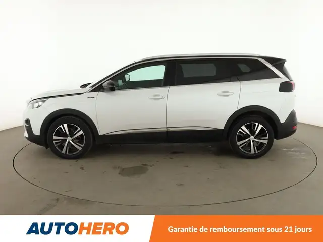 Peugeot 5008 view 3