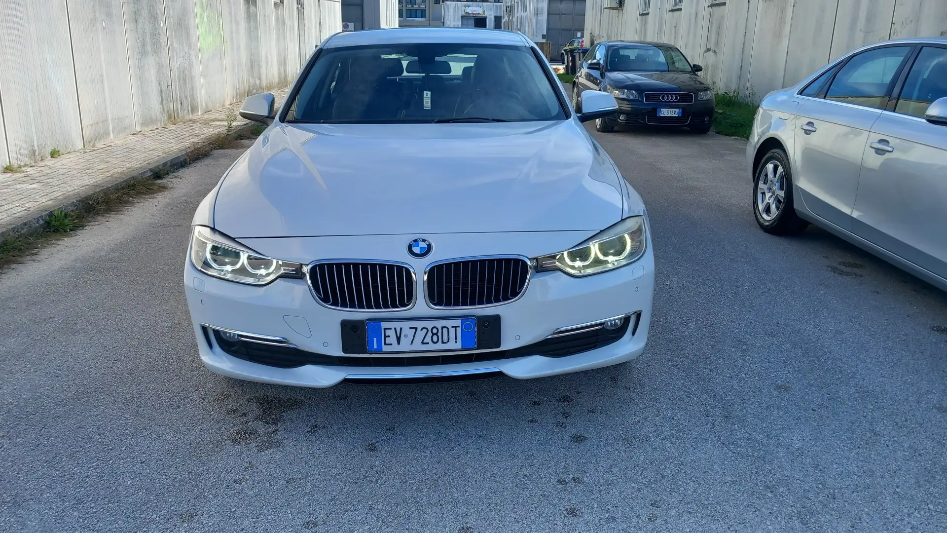 BMW 316 316d Luxury - 1