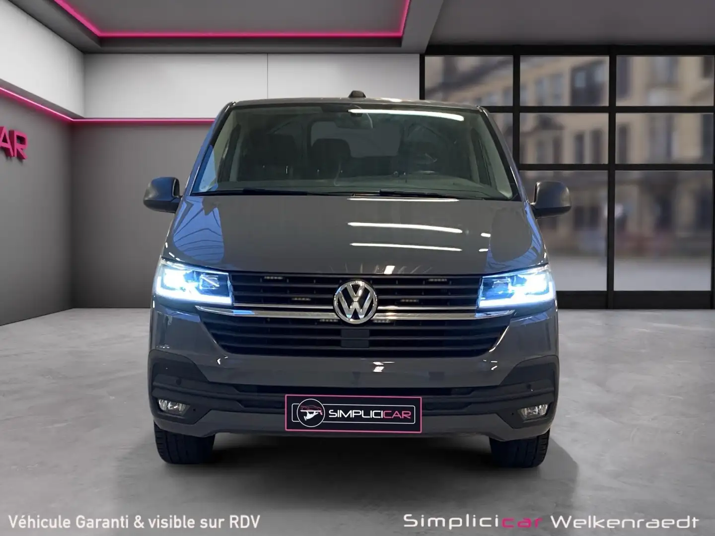 Volkswagen T6.1 Transporter TVA/BTW-DSG-CARPL-VIRTUAL COCKP-CUIR-CAMERA-REGUL Grijs - 2