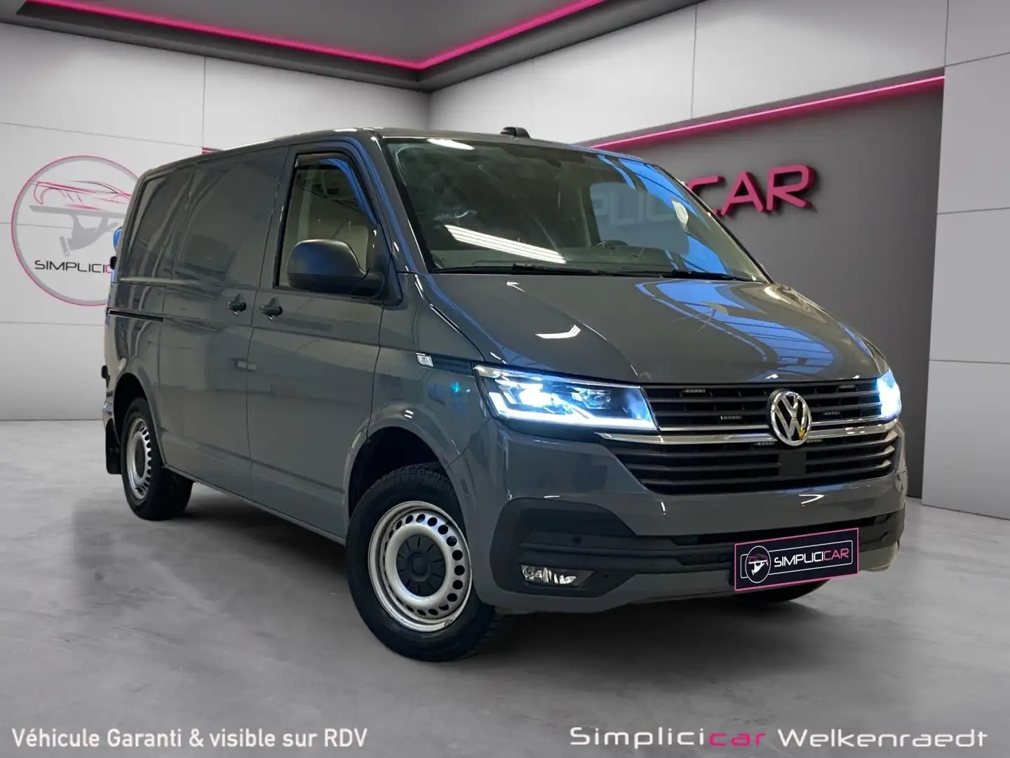 Volkswagen T6.1 Transporter TVA/BTW-DSG-CARPL-VIRTUAL COCKP-CUIR-CAMERA-REGUL Grijs - 1