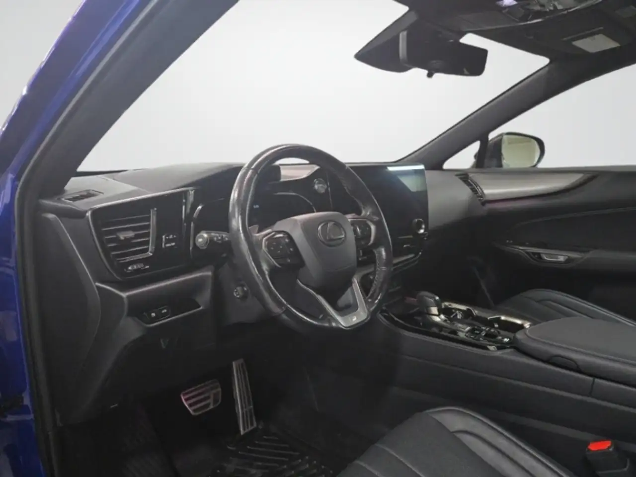 Lexus NX снимка Lexus NX