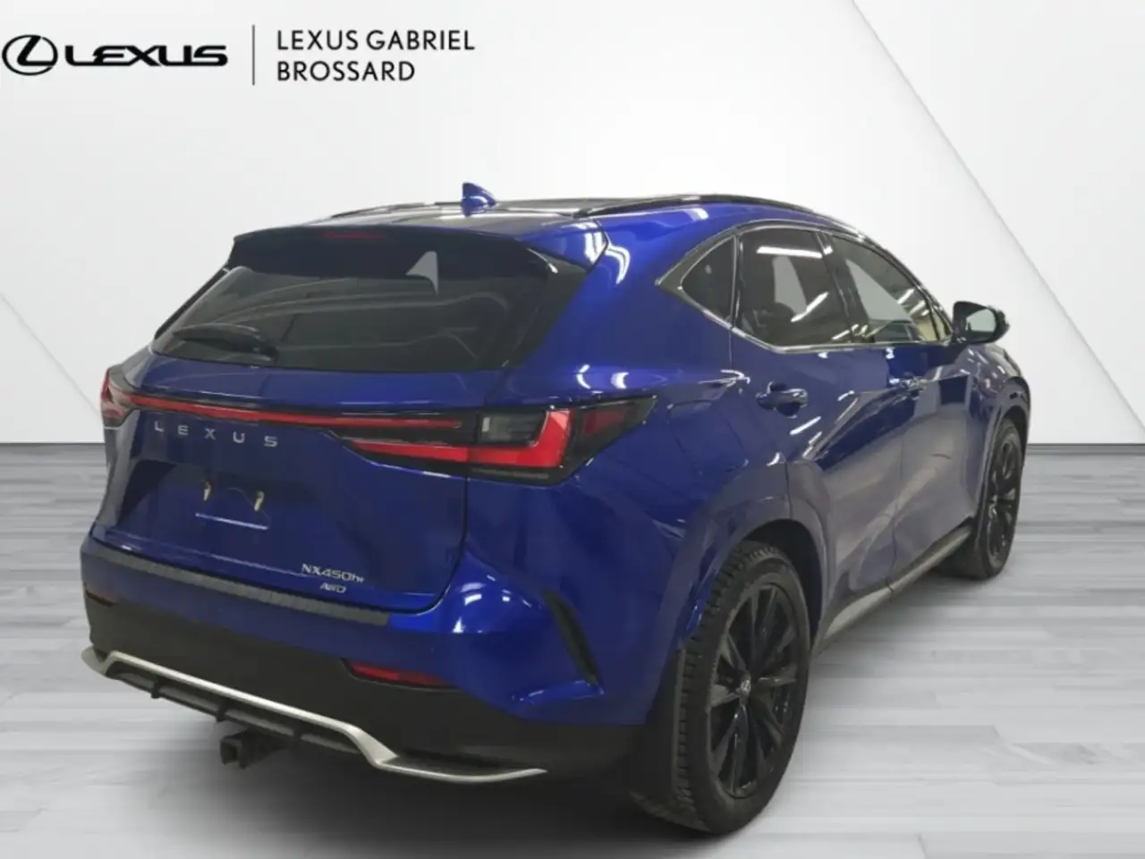 Lexus NX снимка Lexus NX
