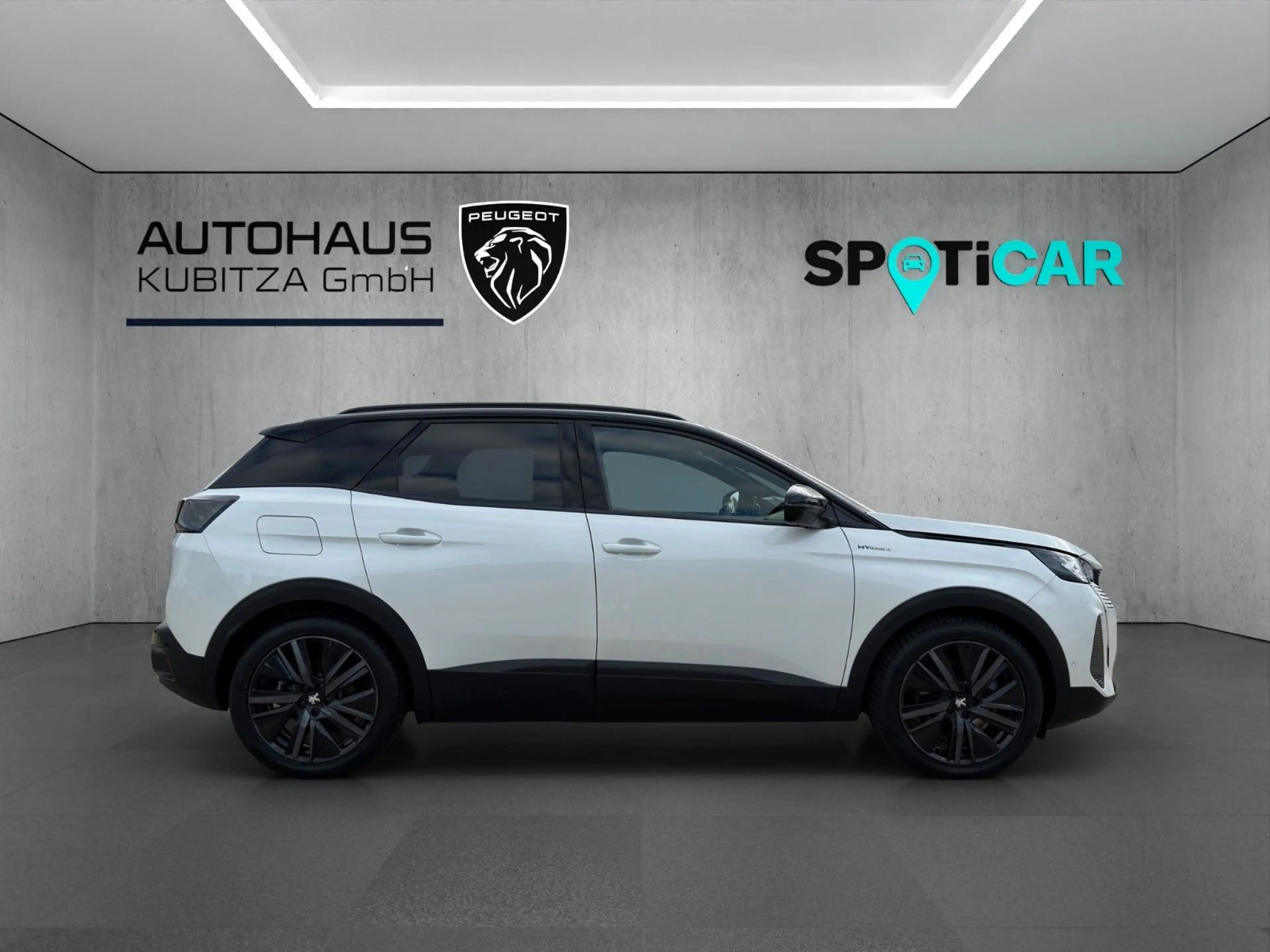 Peugeot 3008 Hybrid4 300 GT Pack *Alcantara*Focal*Panora — photo 7