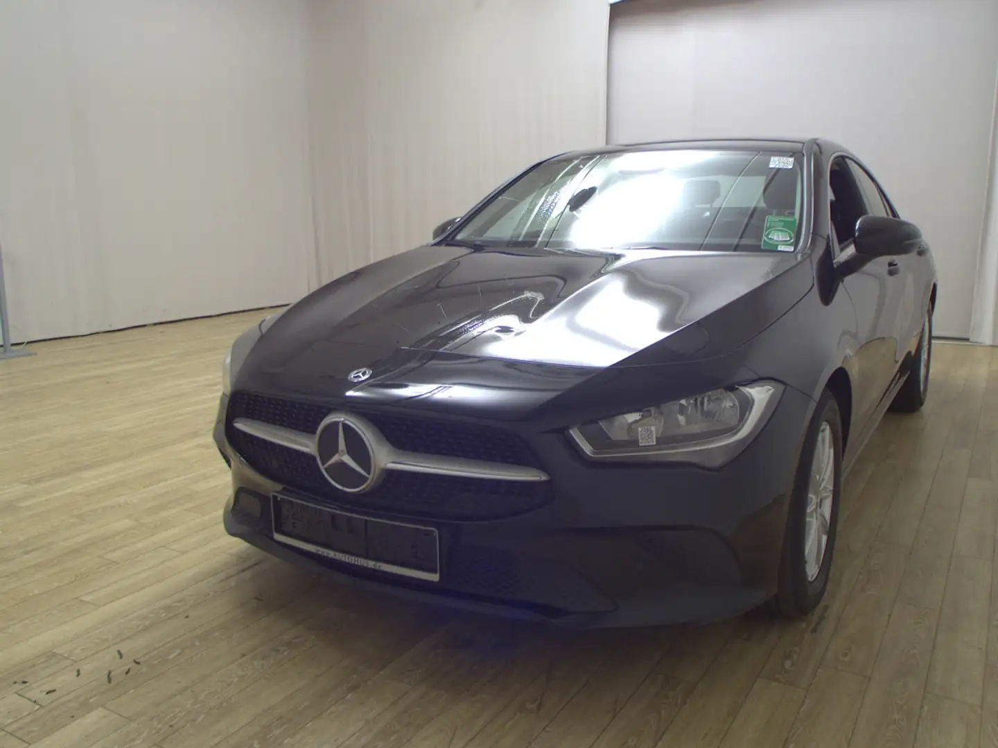 Mercedes-Benz CLA 200 d Navi Leder PDC MBUX SpurH SpurW AUT Schwarz - 2
