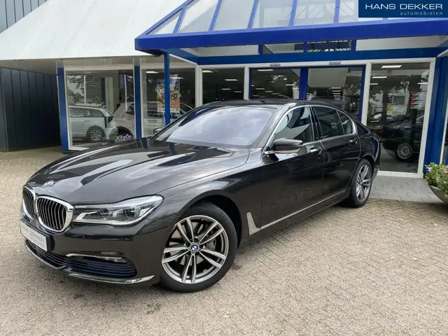 BMW 730 7-serie 730d xDrive High Executive automaat/naviga