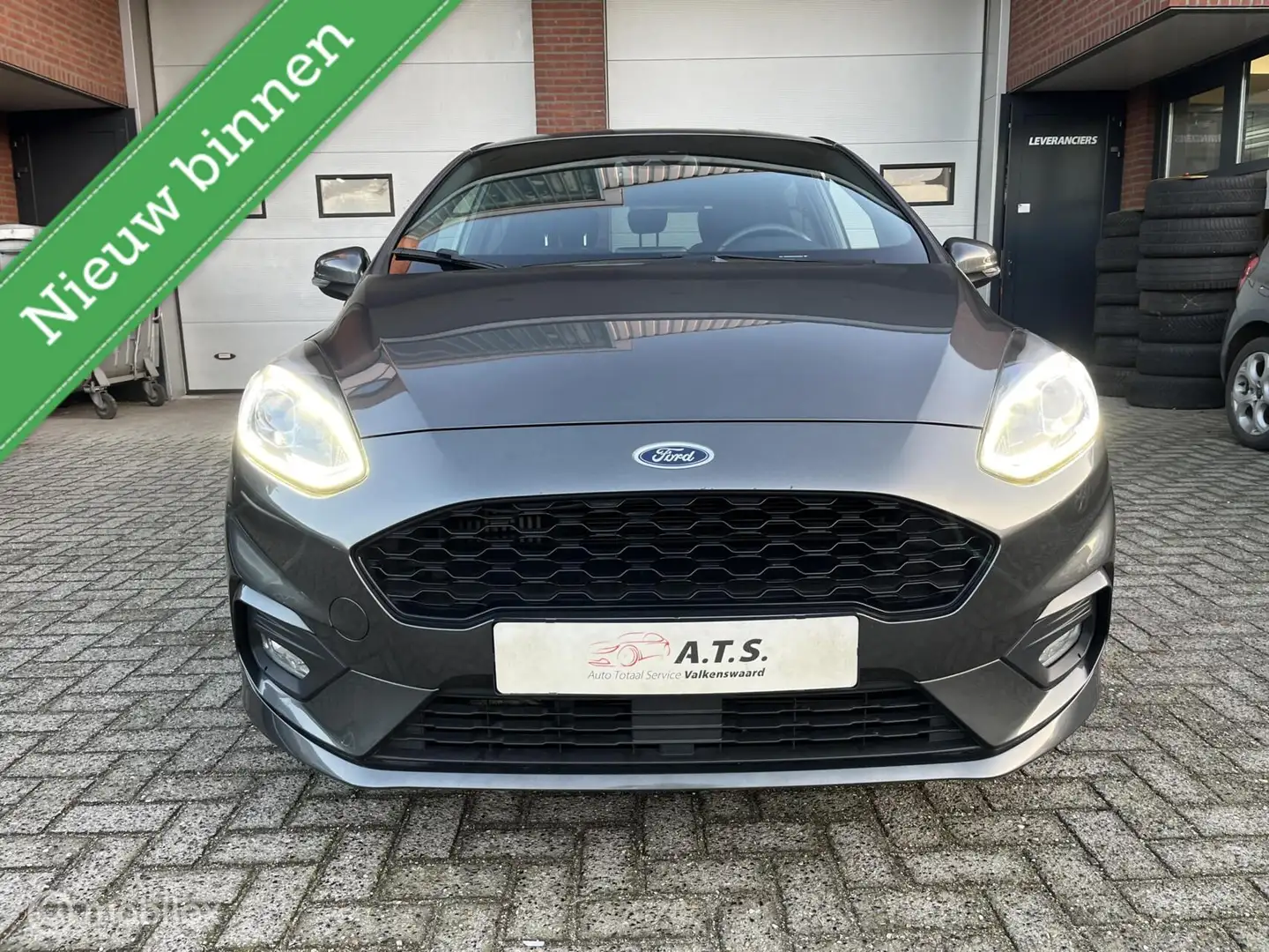 Ford Fiesta 1.0 EcoBoost 125PK ST-Line NAVI*CRUISE*PDC* Gris - 2