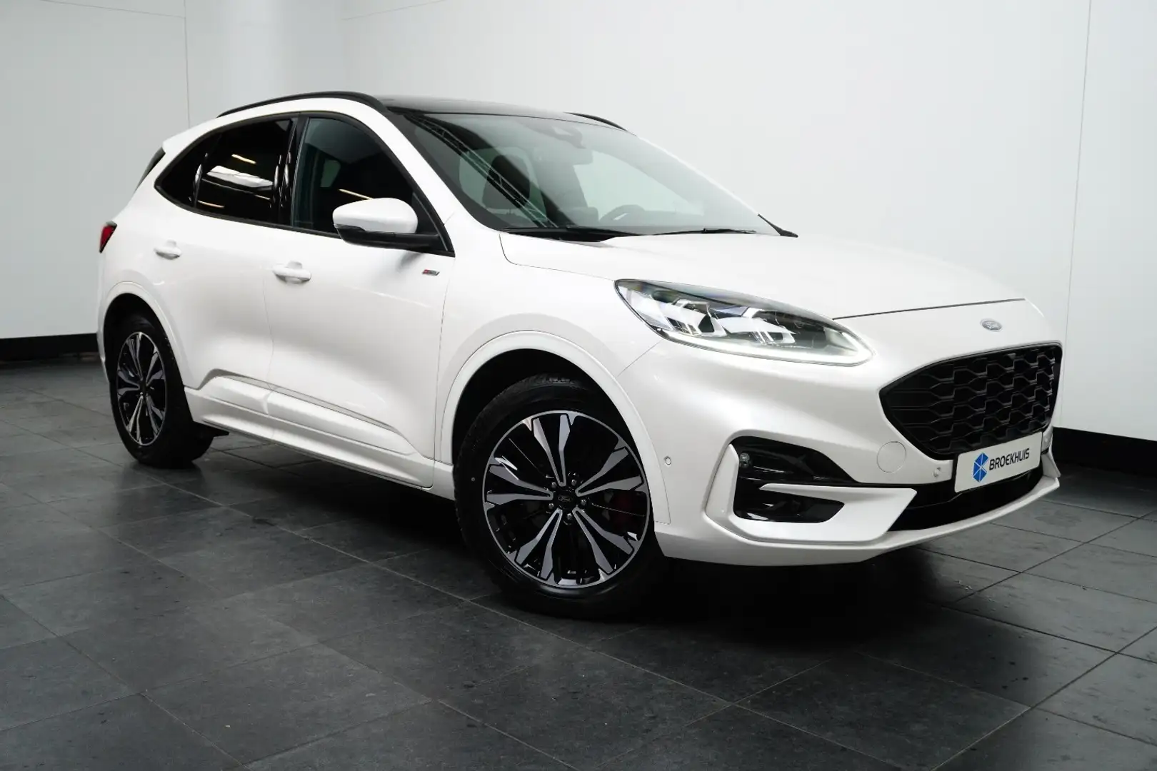 Ford Kuga 2.5 PHEV ST-Line X | Pano-dak | Trekhaak | 19 inch Blanc - 2