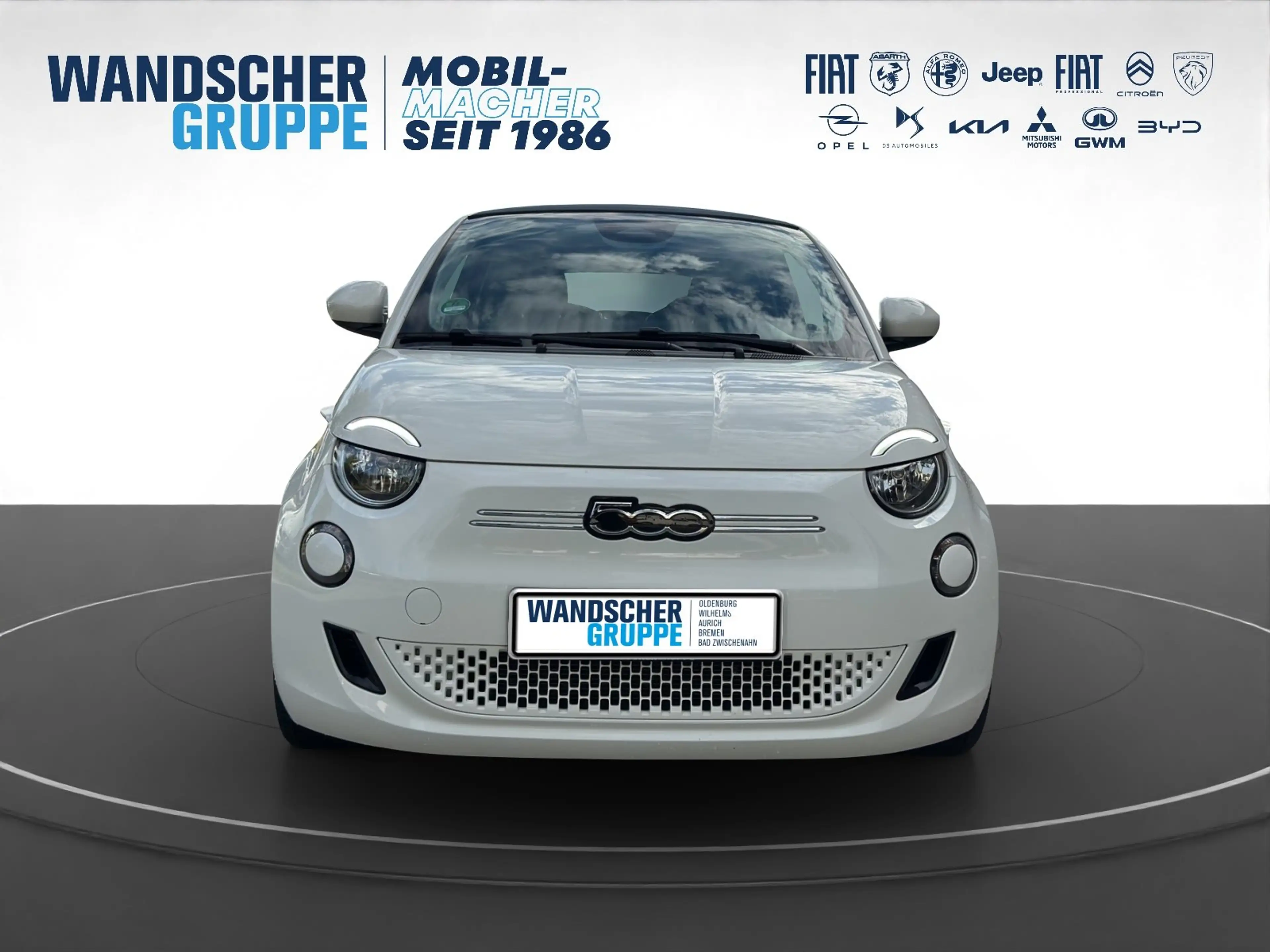 Fiat 500e Cabrio CARPLAY KLIMAA LKA — photo 9