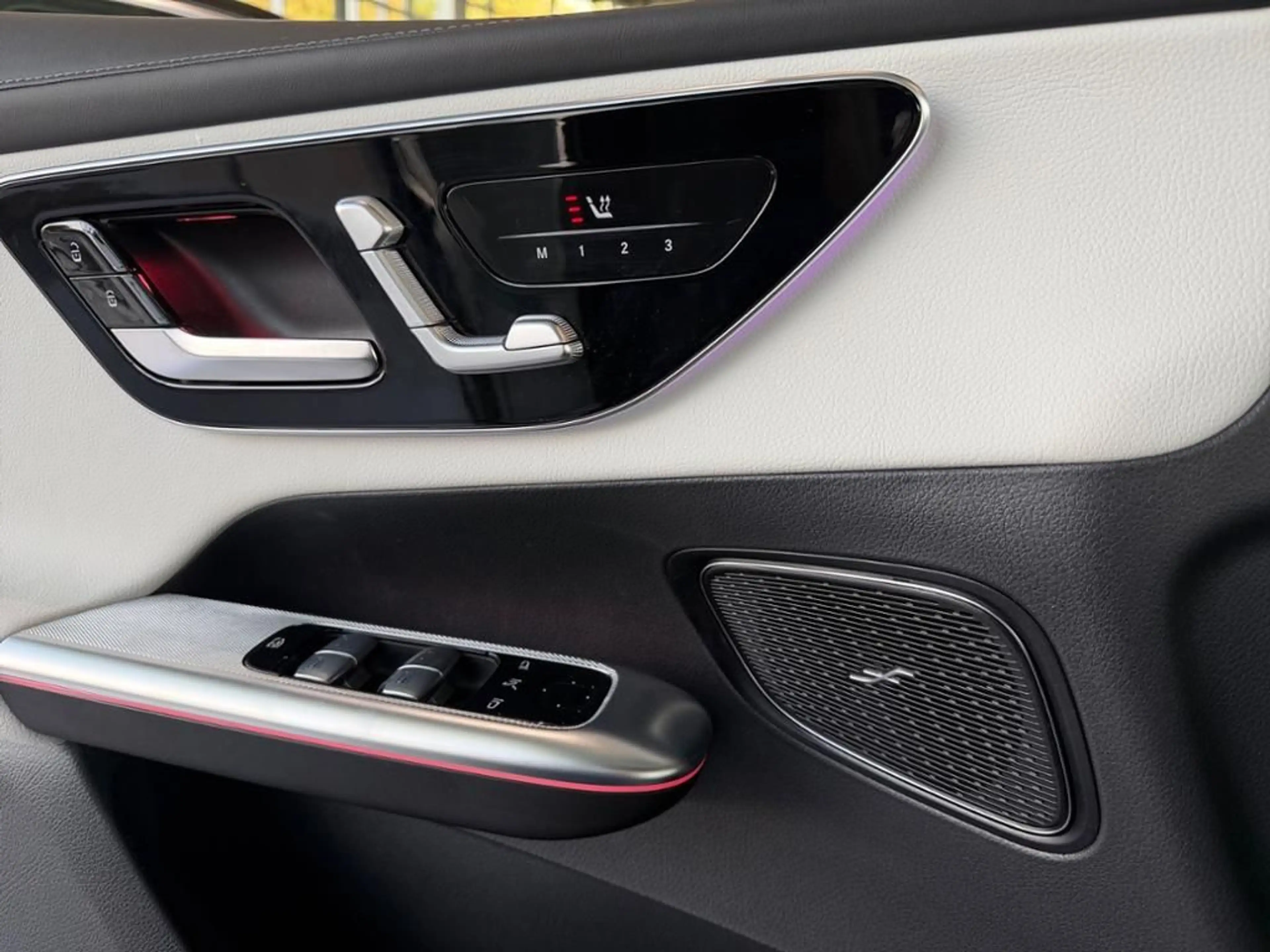 Mercedes-Benz GLC 200 4M AMG, 20'', Pano, DIGITAL,DISTR,KEYLES — photo 7