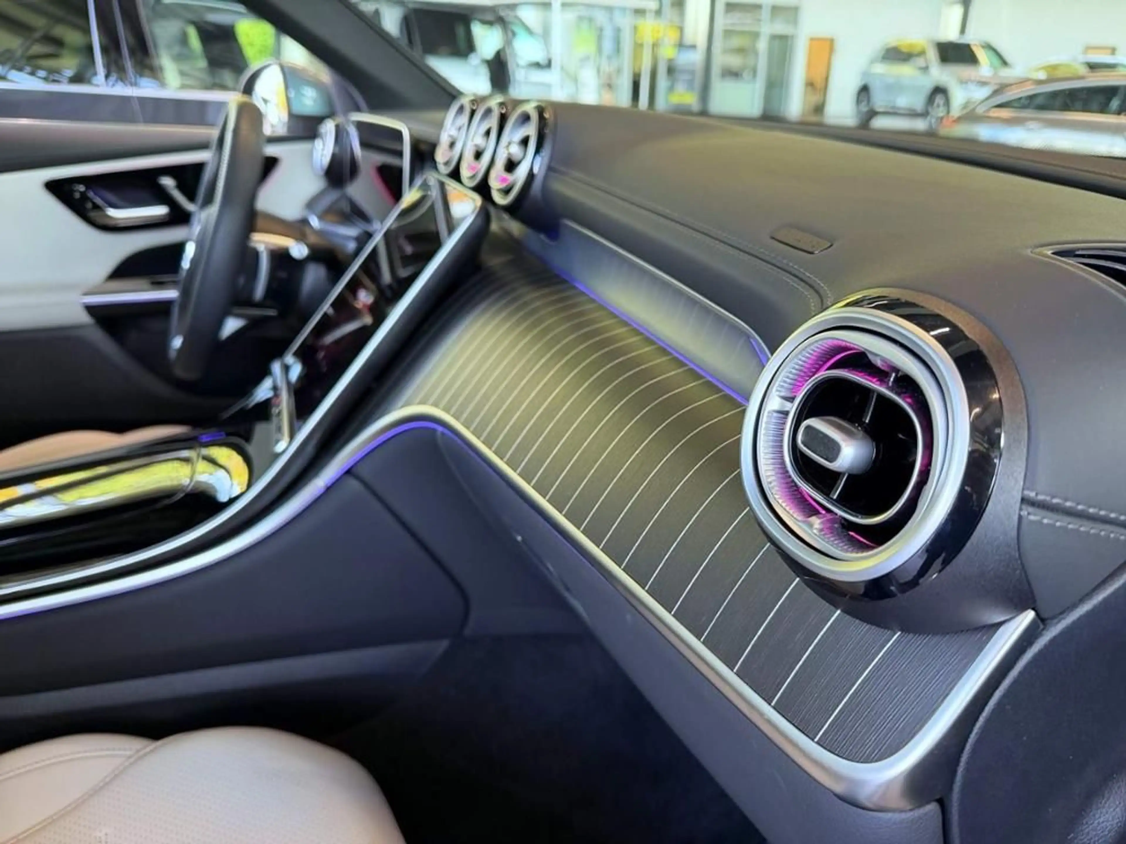 Mercedes-Benz GLC 200 4M AMG, 20'', Pano, DIGITAL,DISTR,KEYLES — photo 12