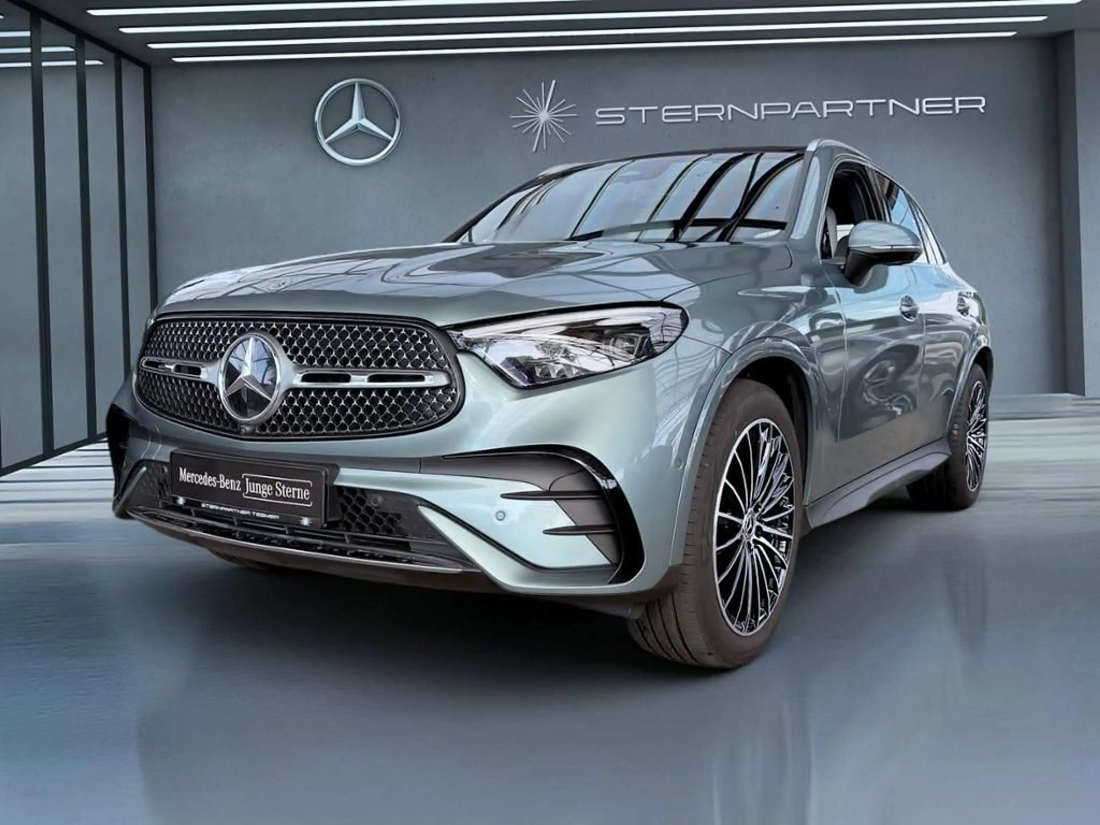 Mercedes-Benz GLC 200 4M AMG, 20'', Pano, DIGITAL,DISTR,KEYLES
