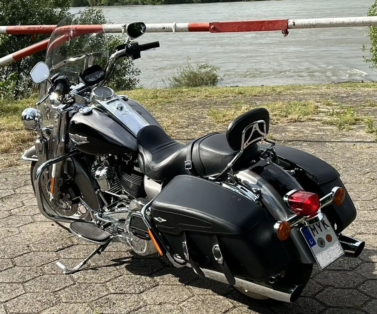 Harley-Davidson Road King - 2