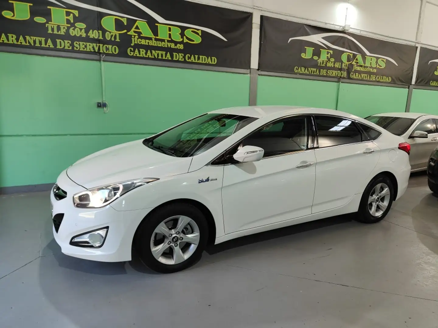 Hyundai i40 1.7CRDI Bluedrive Klass - 1