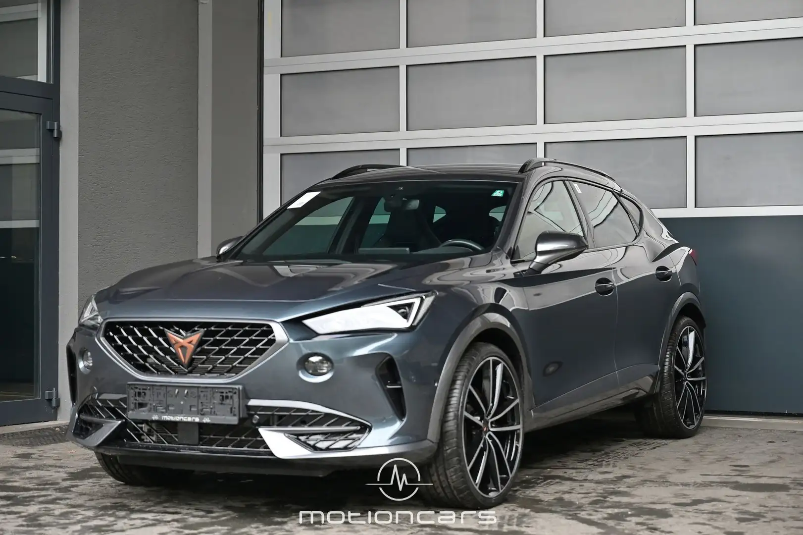 CUPRA Formentor VZ 2.0 TSI 4Drive Grau - 1