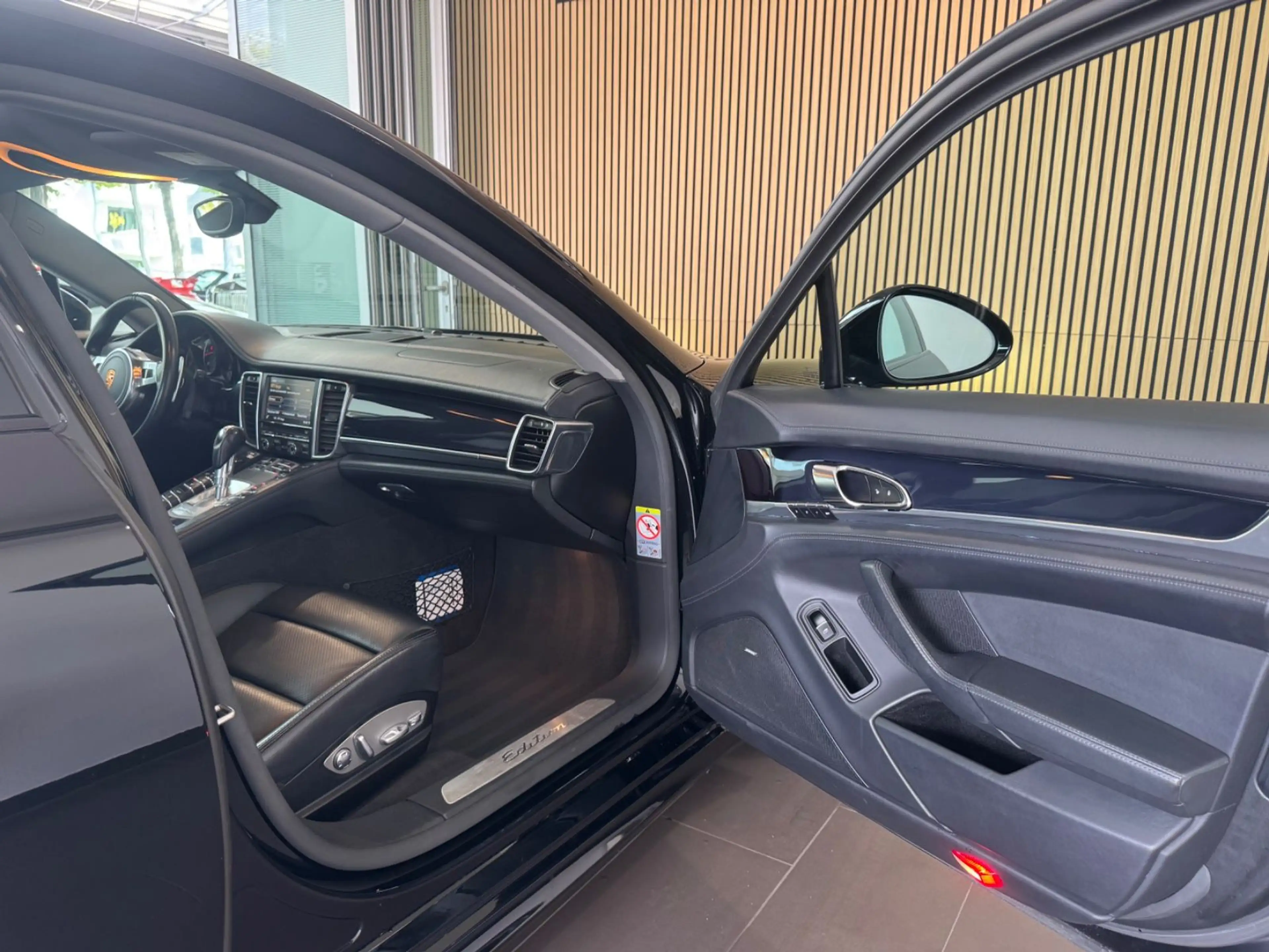 Porsche Panamera *2Hand/BOSE/NAVI/PASM/PDCC/SHZ/SCHIEBEDACH — photo 15
