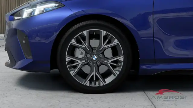 BMW 1 Series view 7