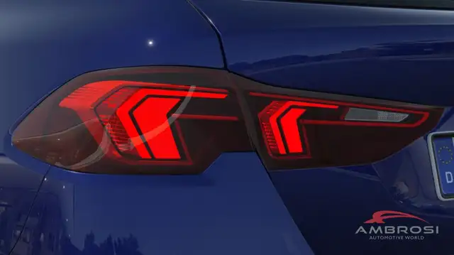 BMW 1 Series view 8