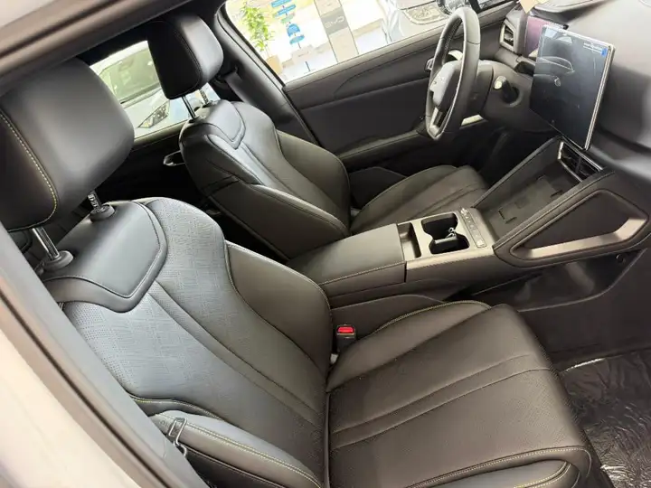 BYD Dolphin 2026, foto 12