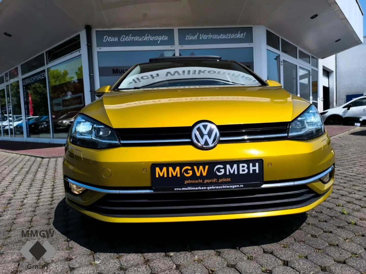 Volkswagen Golf VII Highline BMT S/S 1.5 TSI Pano/Navi/LED Gelb - 2