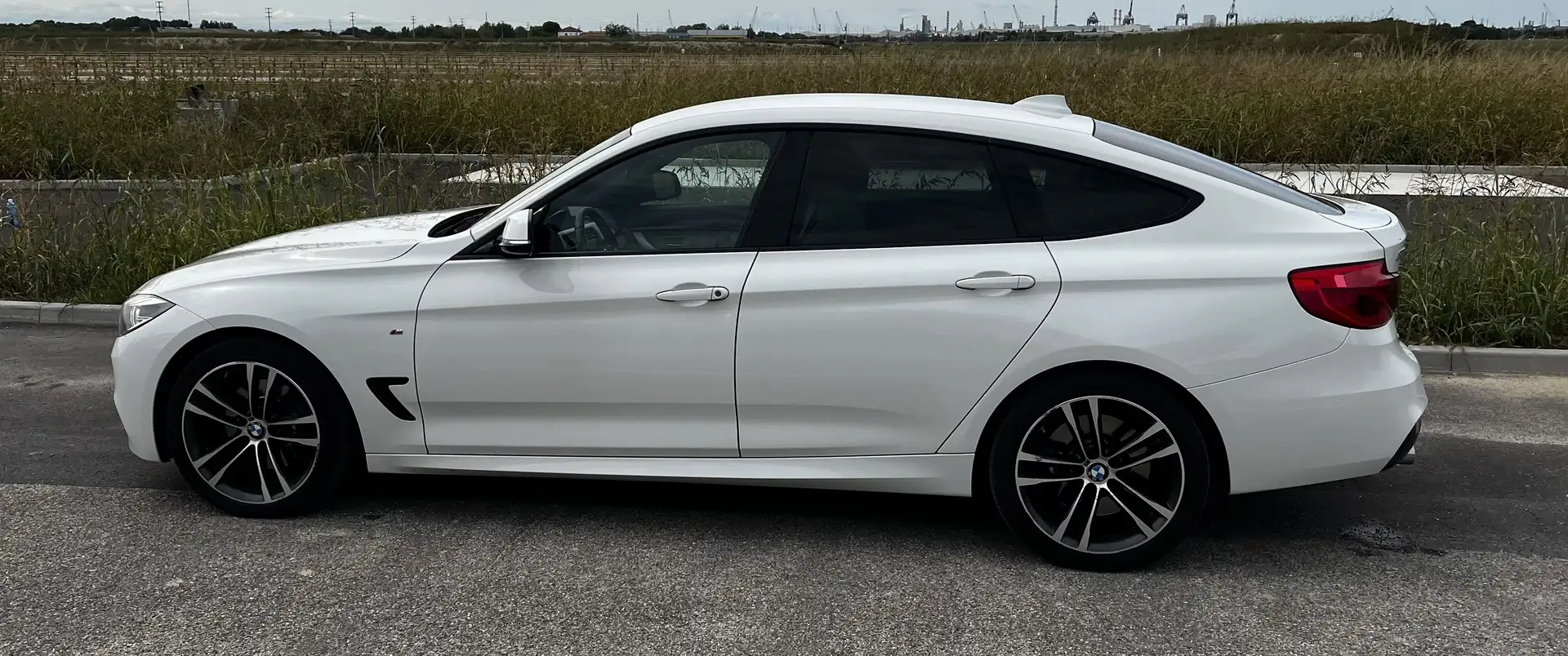 BMW 320 320d Gran Turismo xdrive Msport auto - 2