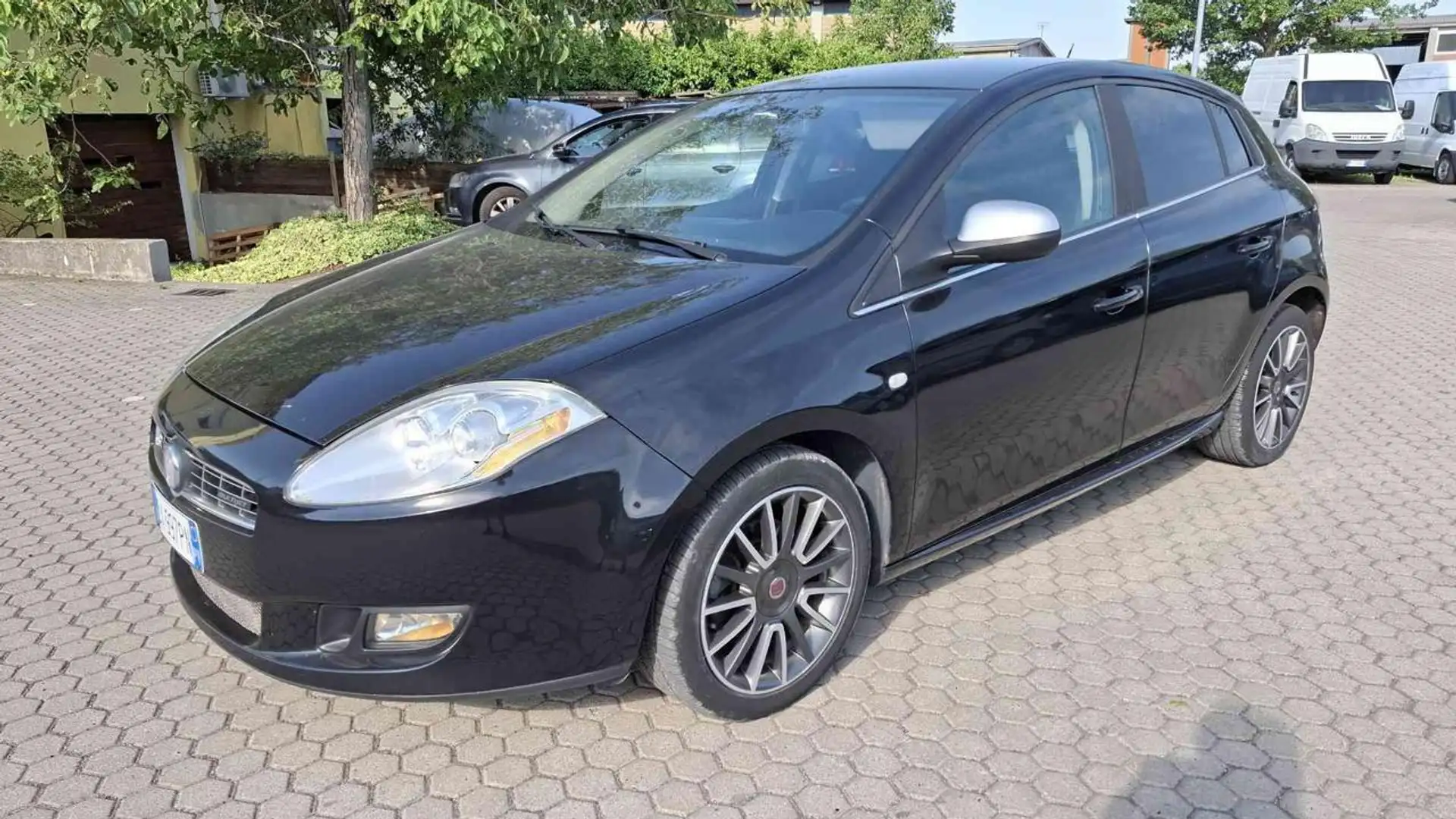 Fiat Bravo 1.6 MJT DPF UNICO PROPRIETARIO Zwart - 2