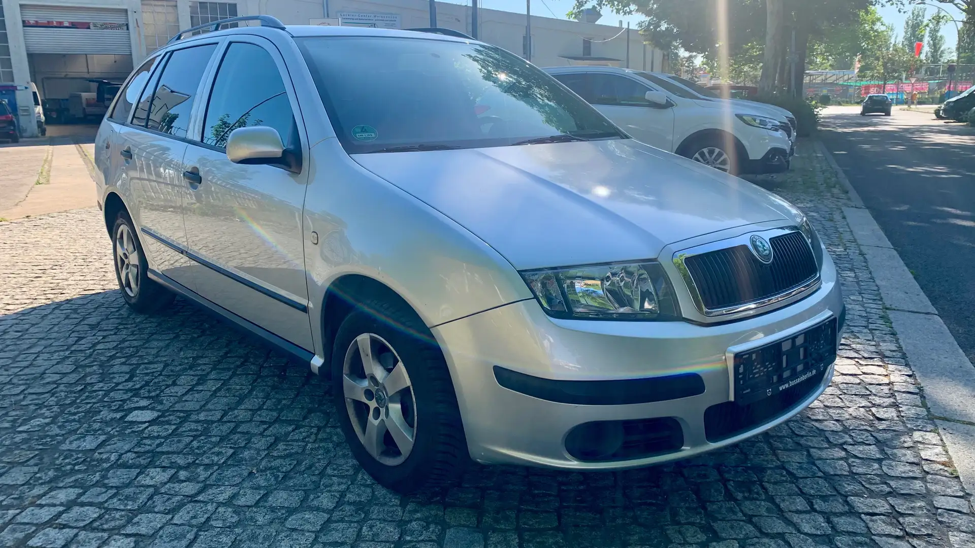 Skoda Fabia Fabia Combi 1.4 16V Combi Ambiente*Klima*AHK*ABS* Argent - 1