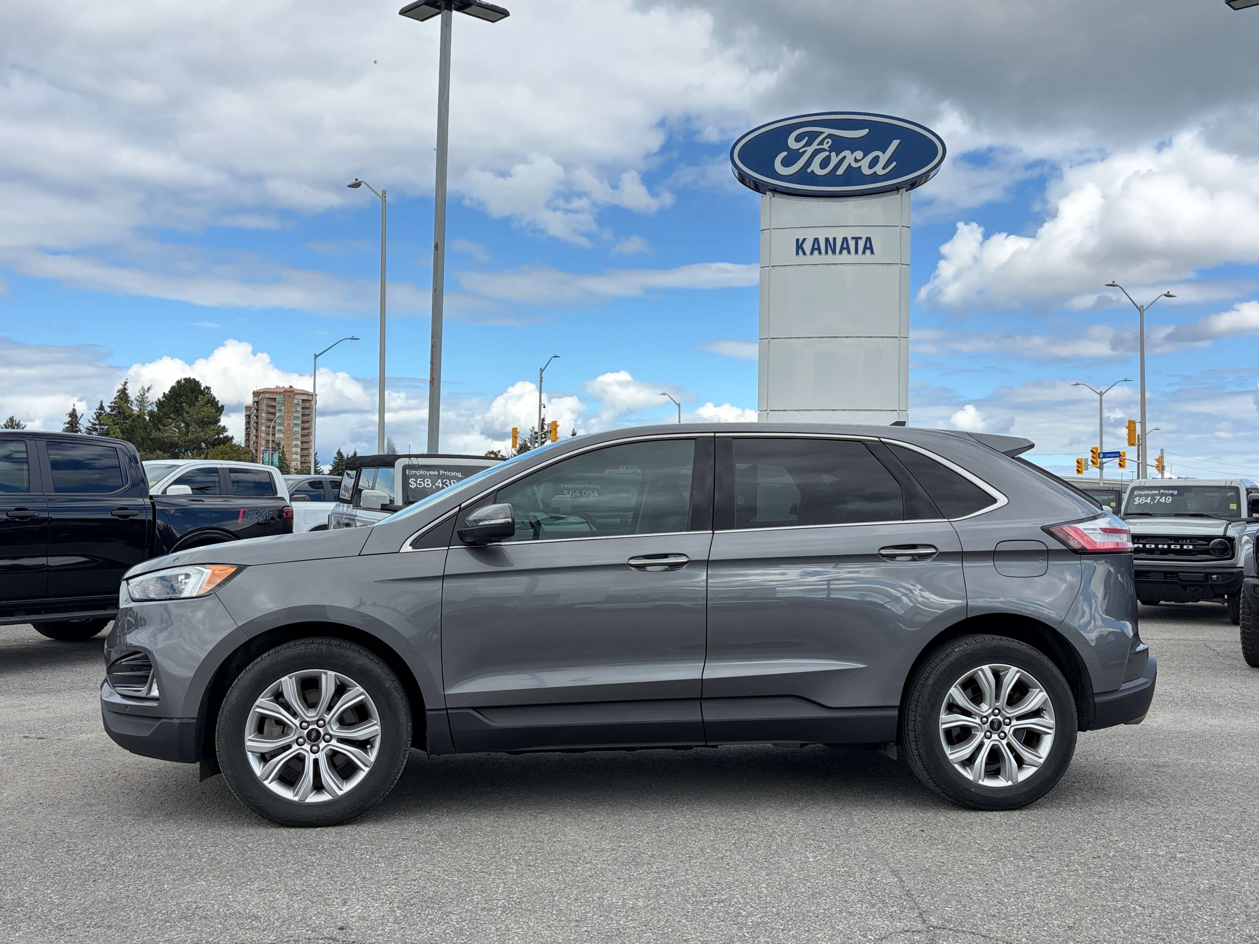 2024 Ford Edge Titanium AWD — снимка 1