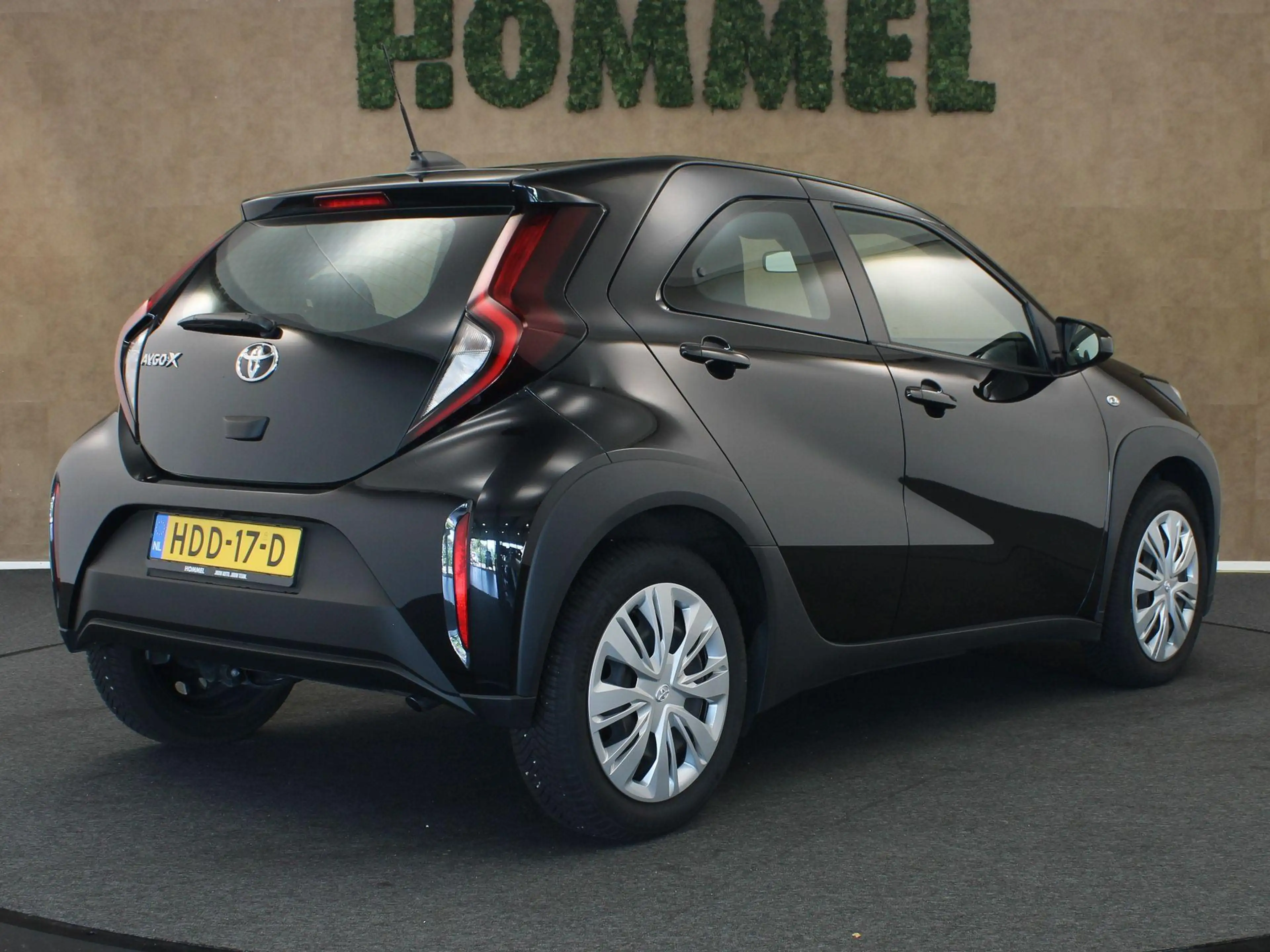 Toyota Aygo X 1.0 VVT-i MT Play - ORIGINEEL NEDERLANDSE AUTO - A — photo 5