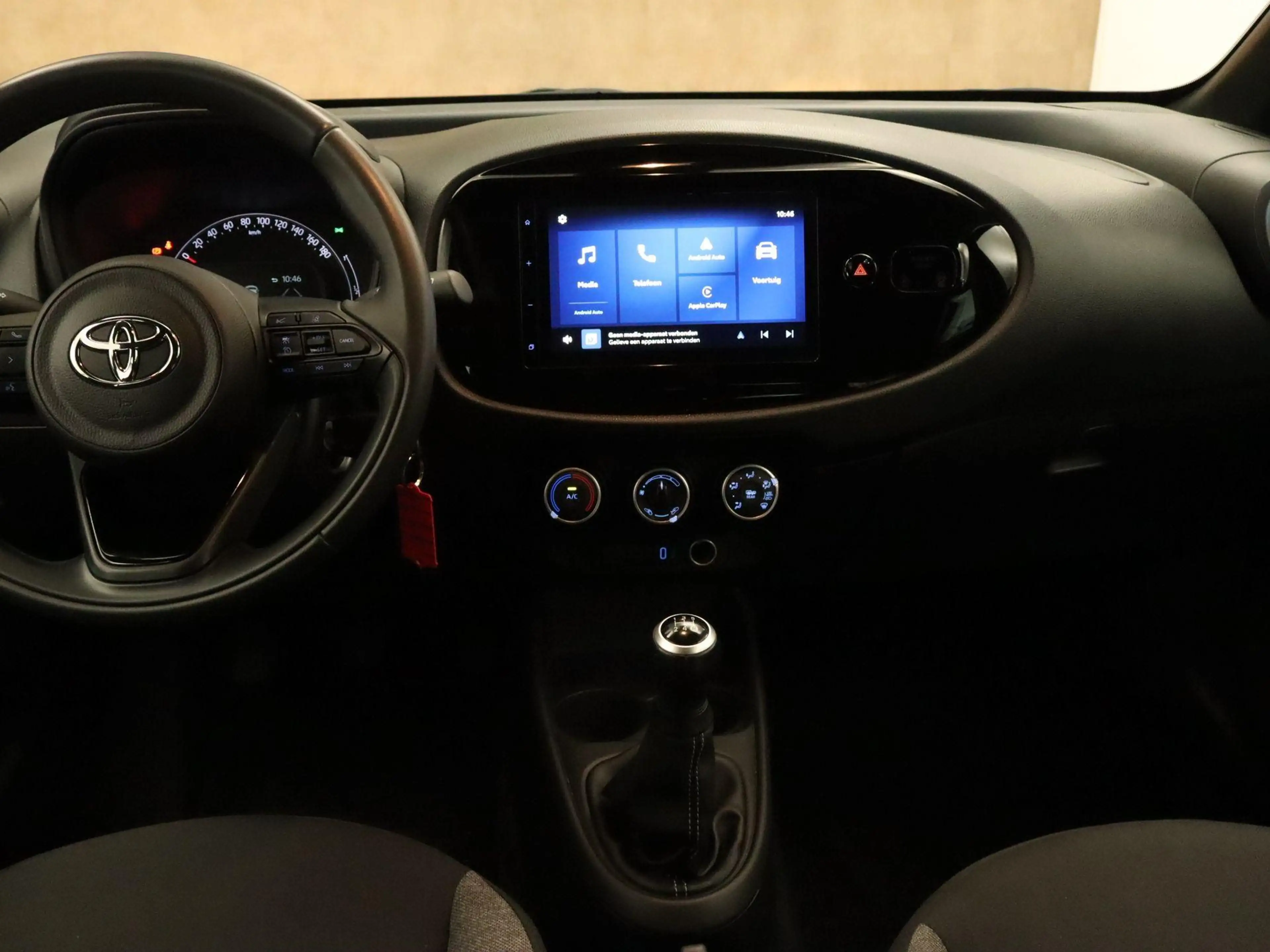 Toyota Aygo X 1.0 VVT-i MT Play - ORIGINEEL NEDERLANDSE AUTO - A — photo 9