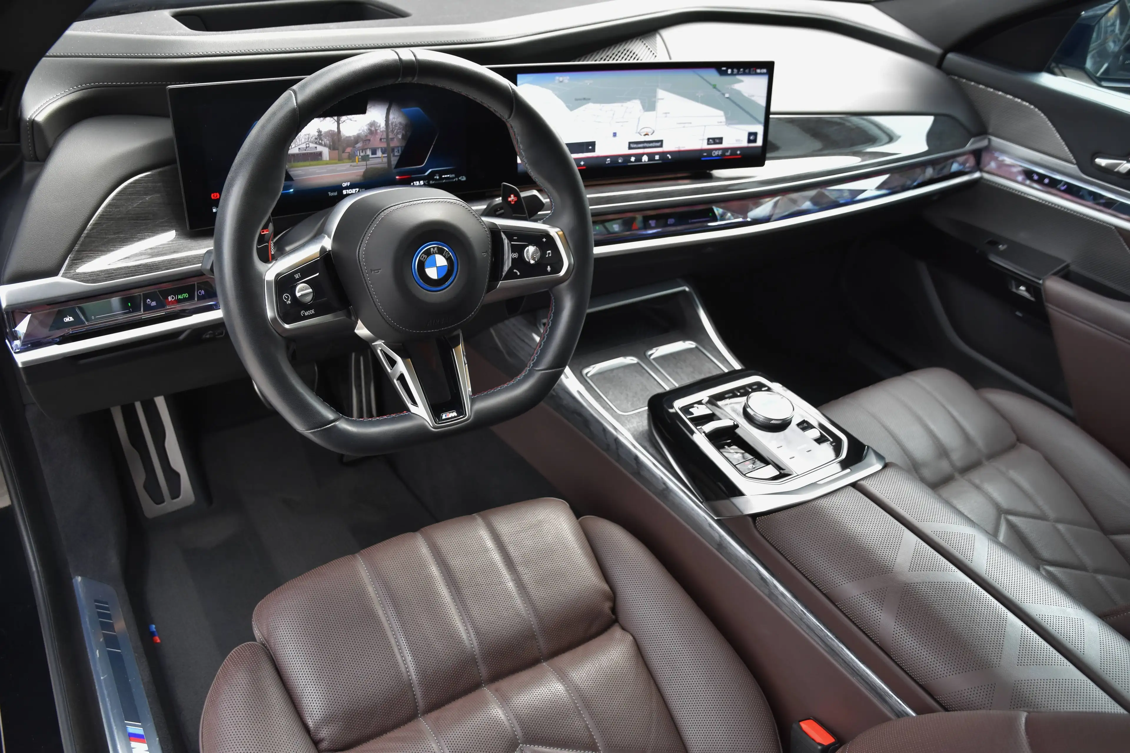 BMW 760 E XDRIVE M PERFORMANCE *** 1HD / TOP CONDITION *** — photo 4