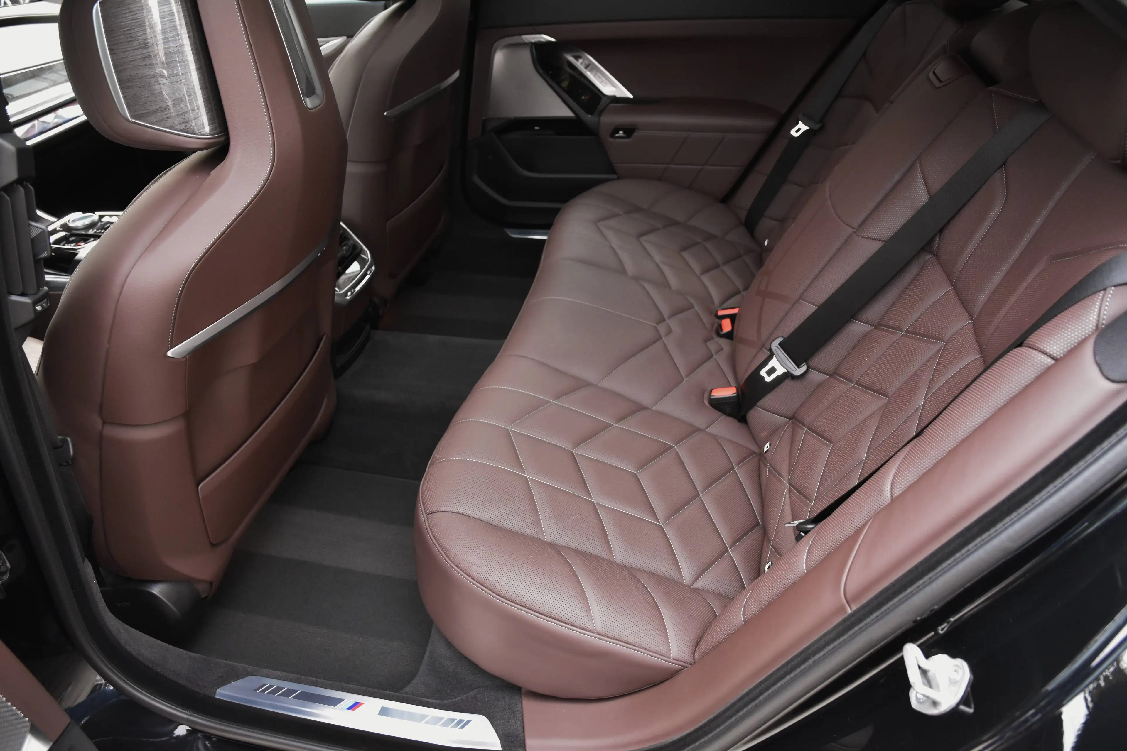 BMW 760 E XDRIVE M PERFORMANCE *** 1HD / TOP CONDITION *** — photo 12