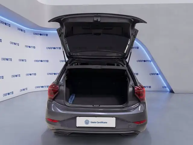 Volkswagen Polo view 19