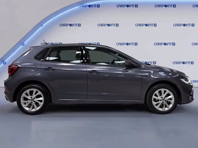 Volkswagen Polo view 8