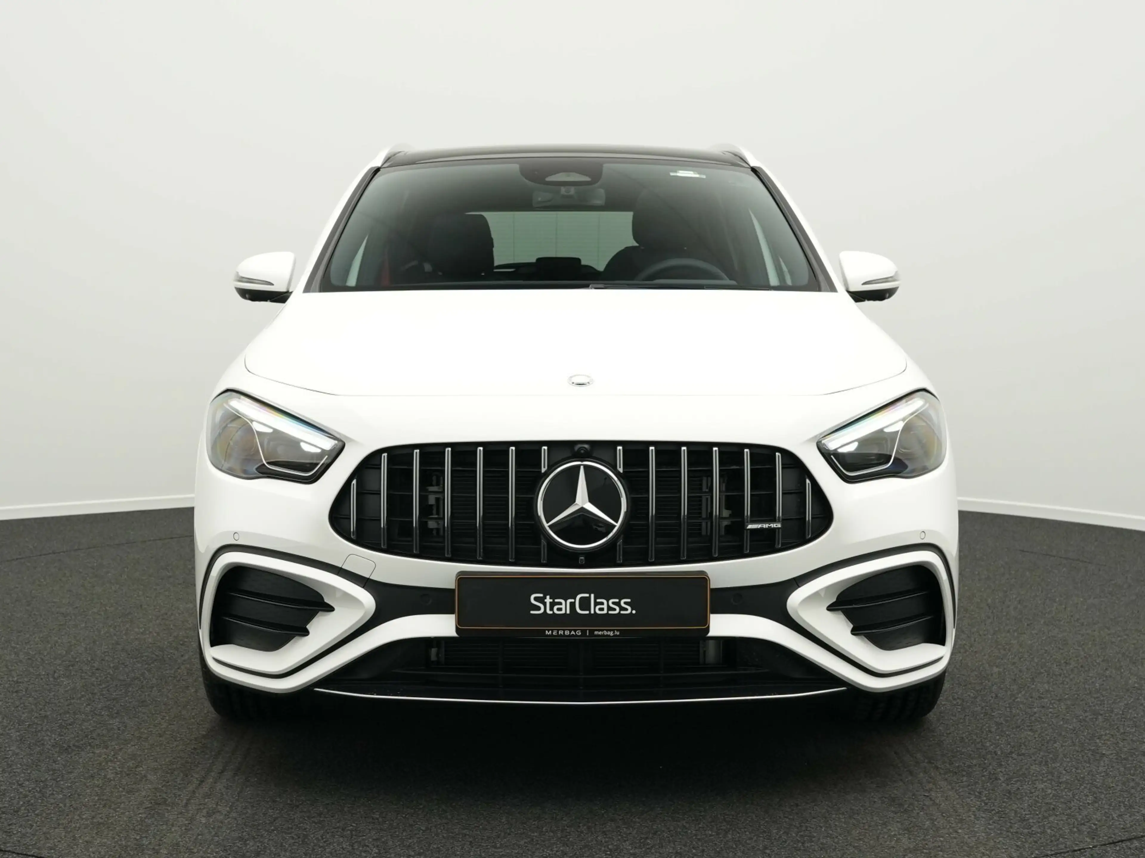 Mercedes-Benz GLA 35 AMG GLA 35 4M Multi+360°+Pano+Kamera+Memo AMG Line — photo 2