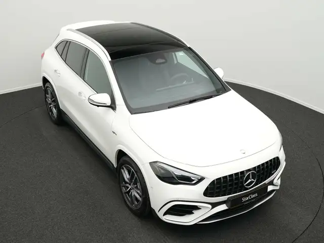 Mercedes-Benz Gla Class view 12