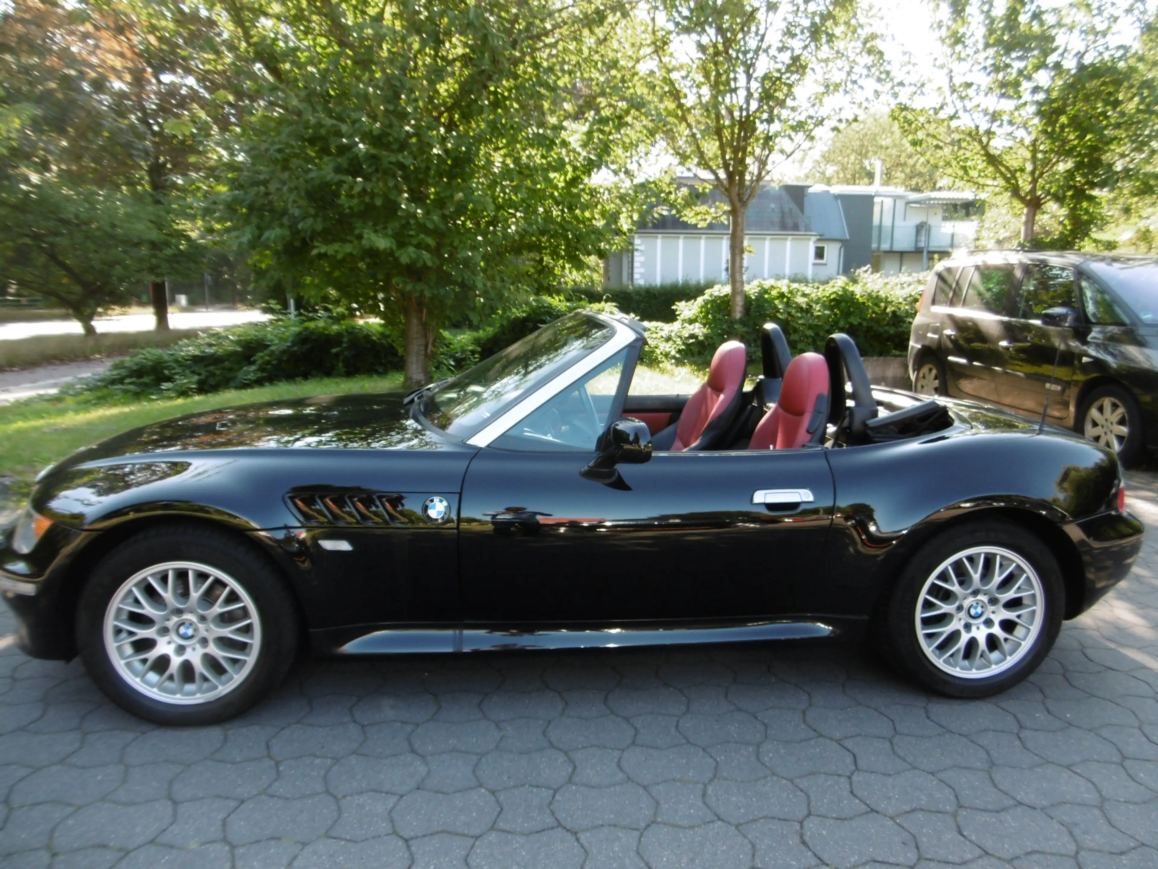 BMW Z3 Roadster 1.9 Ledersportsitze Klima — photo 12
